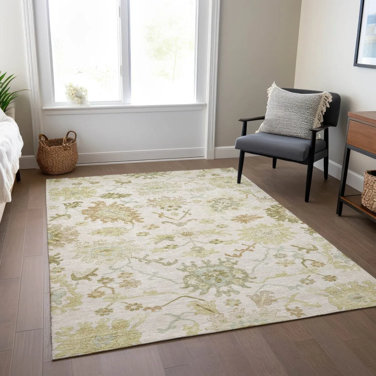 Machine Washable Indoor/ Outdoor Traditional Casual Chantille Rug