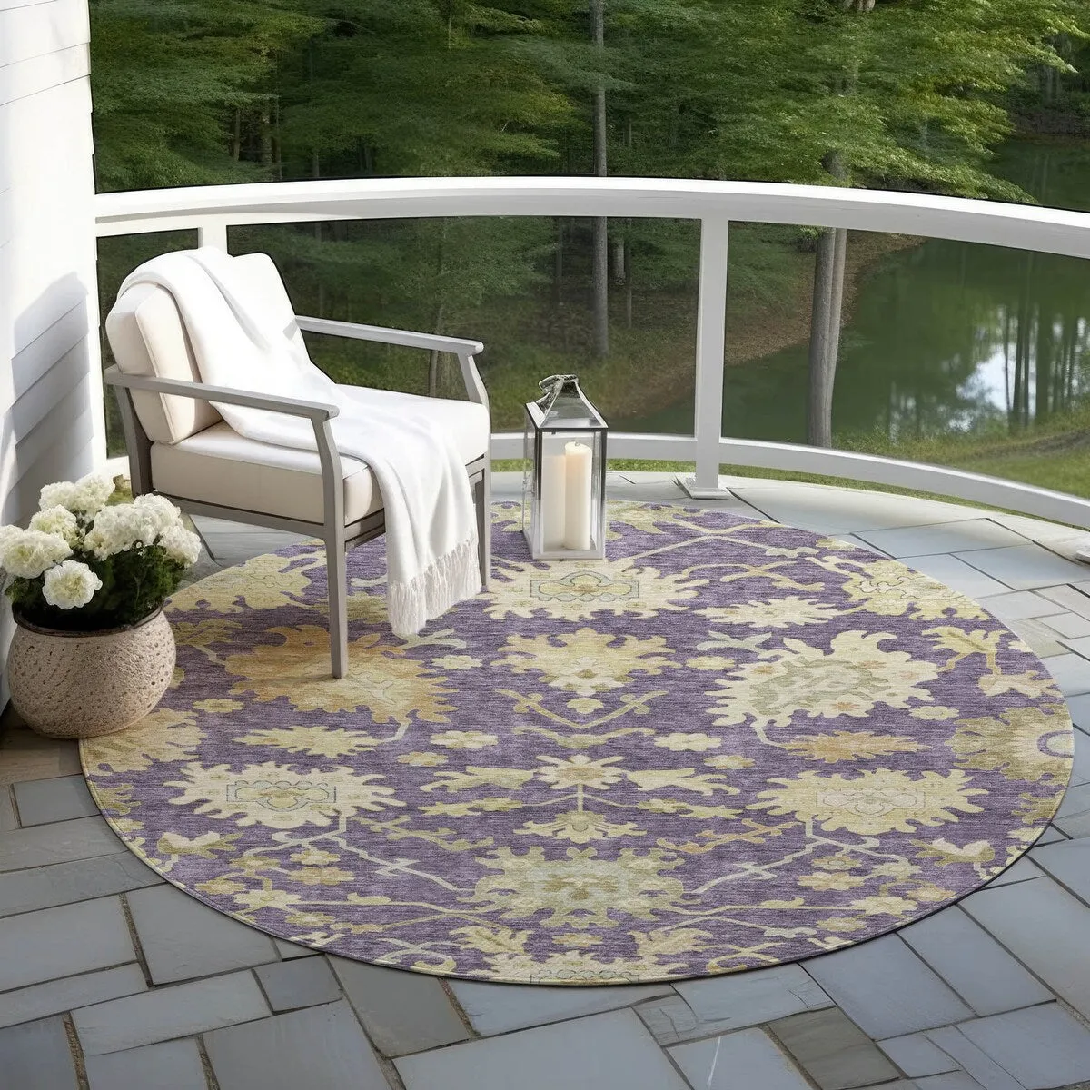 Machine Washable Indoor/ Outdoor Traditional Casual Chantille Rug