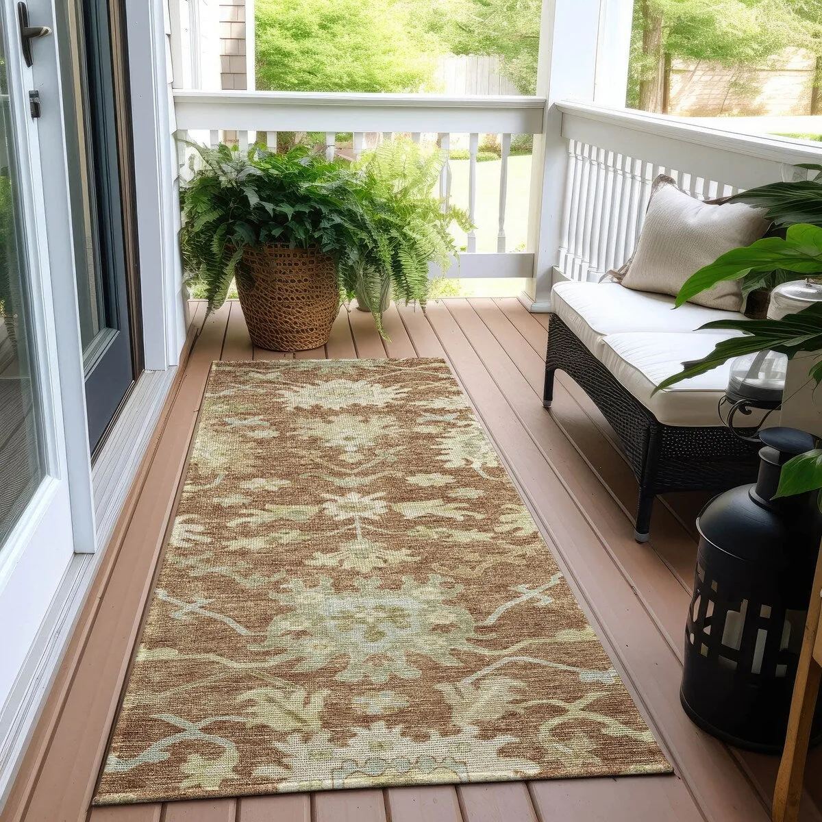 Machine Washable Indoor/ Outdoor Traditional Casual Chantille Rug