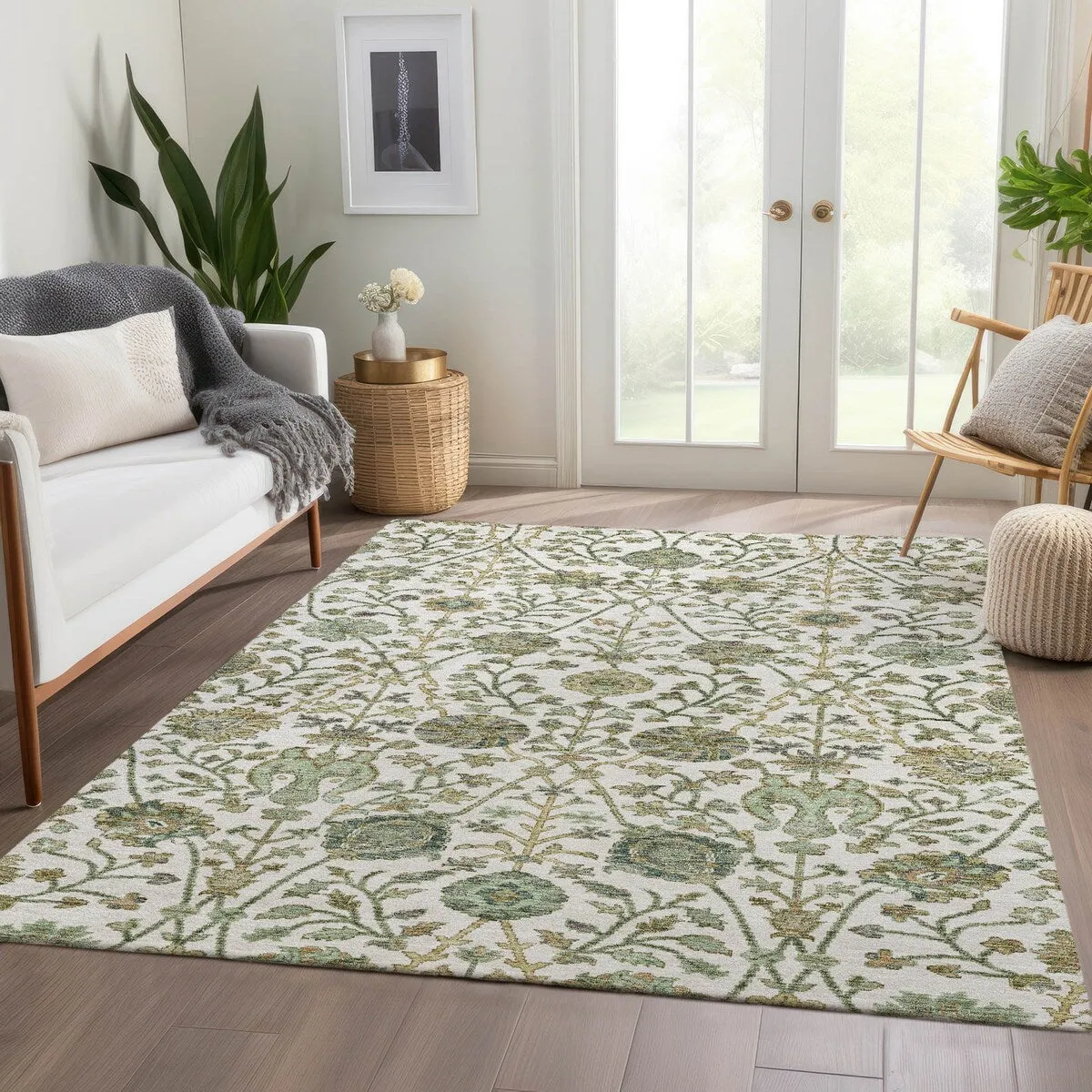 Machine Washable Indoor/ Outdoor Traditional Kashan Chantille Rug
