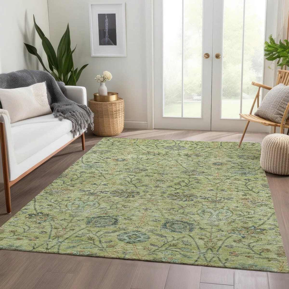 Machine Washable Indoor/ Outdoor Traditional Kashan Chantille Rug