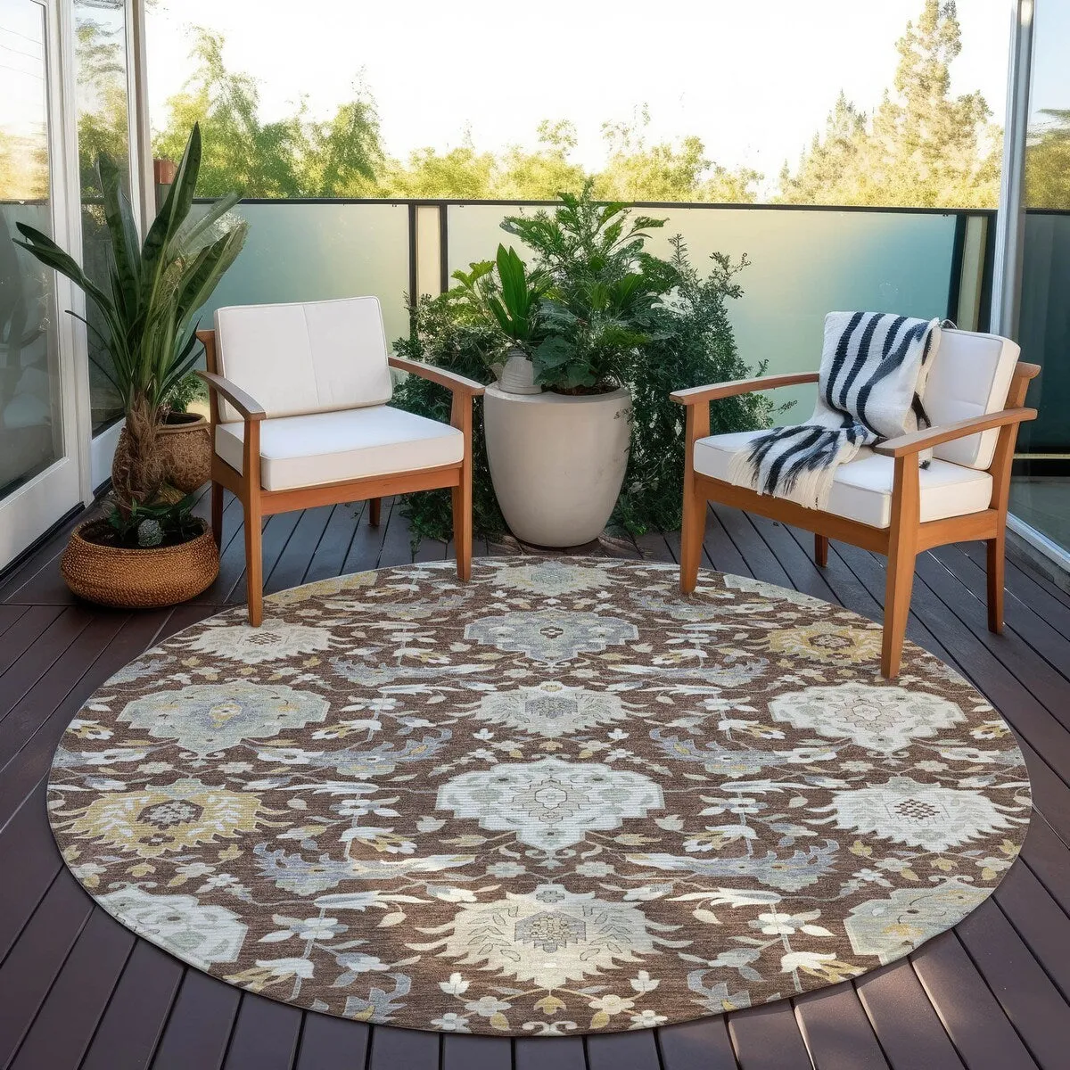 Machine Washable Indoor/ Outdoor Traditional Kashan Chantille Rug
