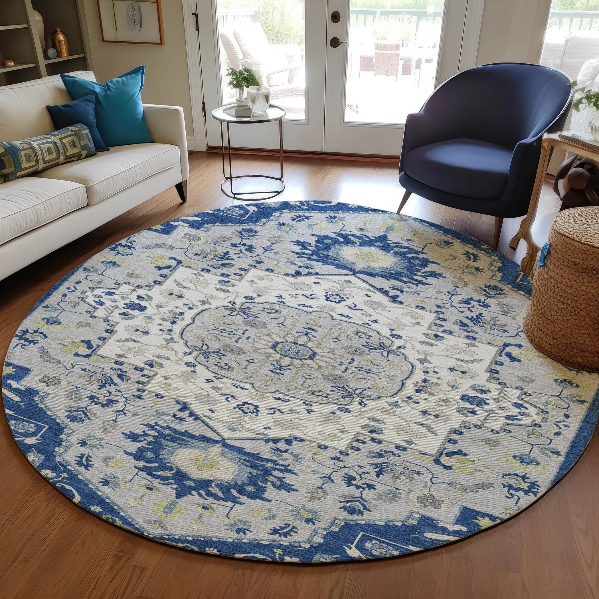 Machine Washable Indoor/ Outdoor Traditional Medallion Chantille Rug