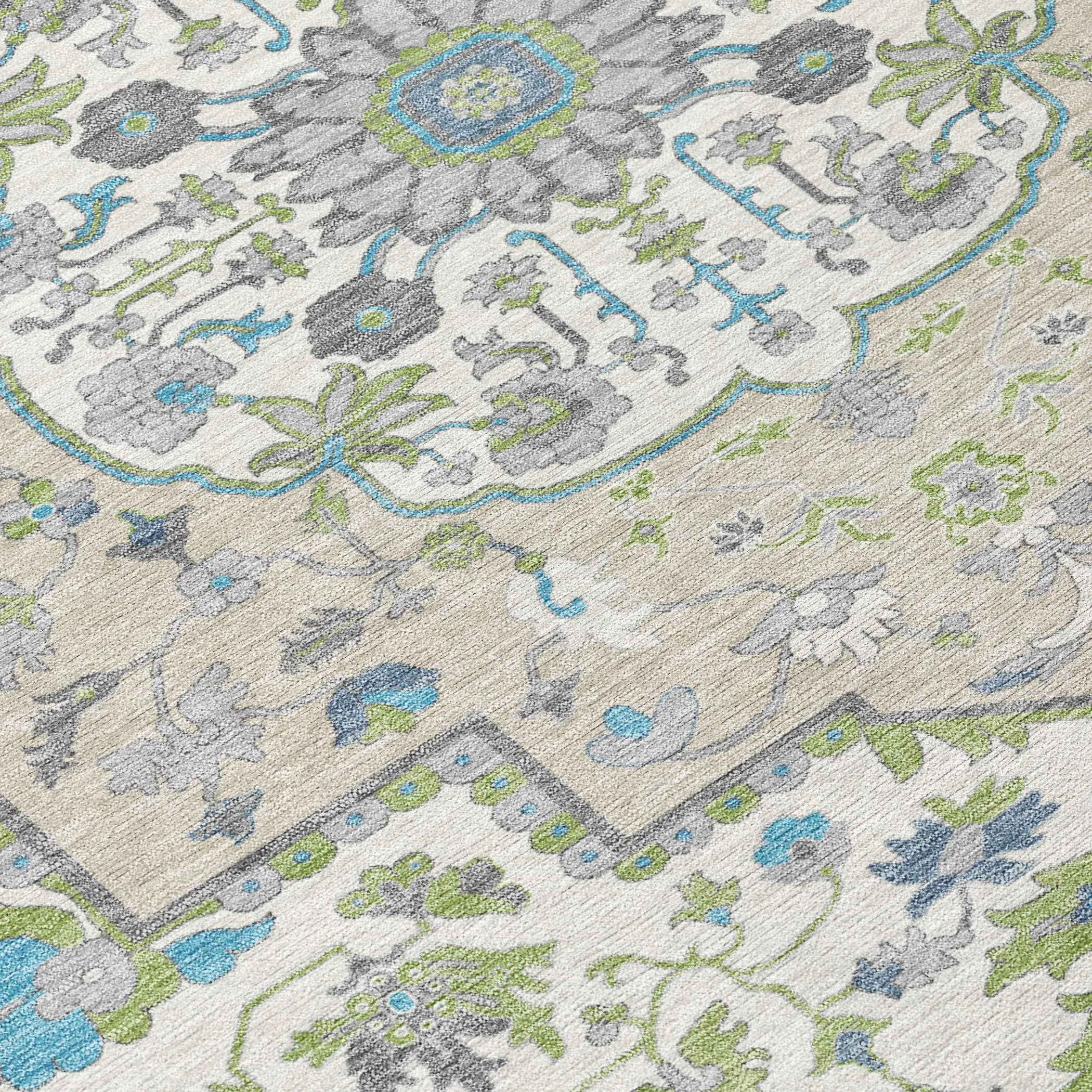 Machine Washable Indoor/ Outdoor Traditional Medallion Chantille Rug