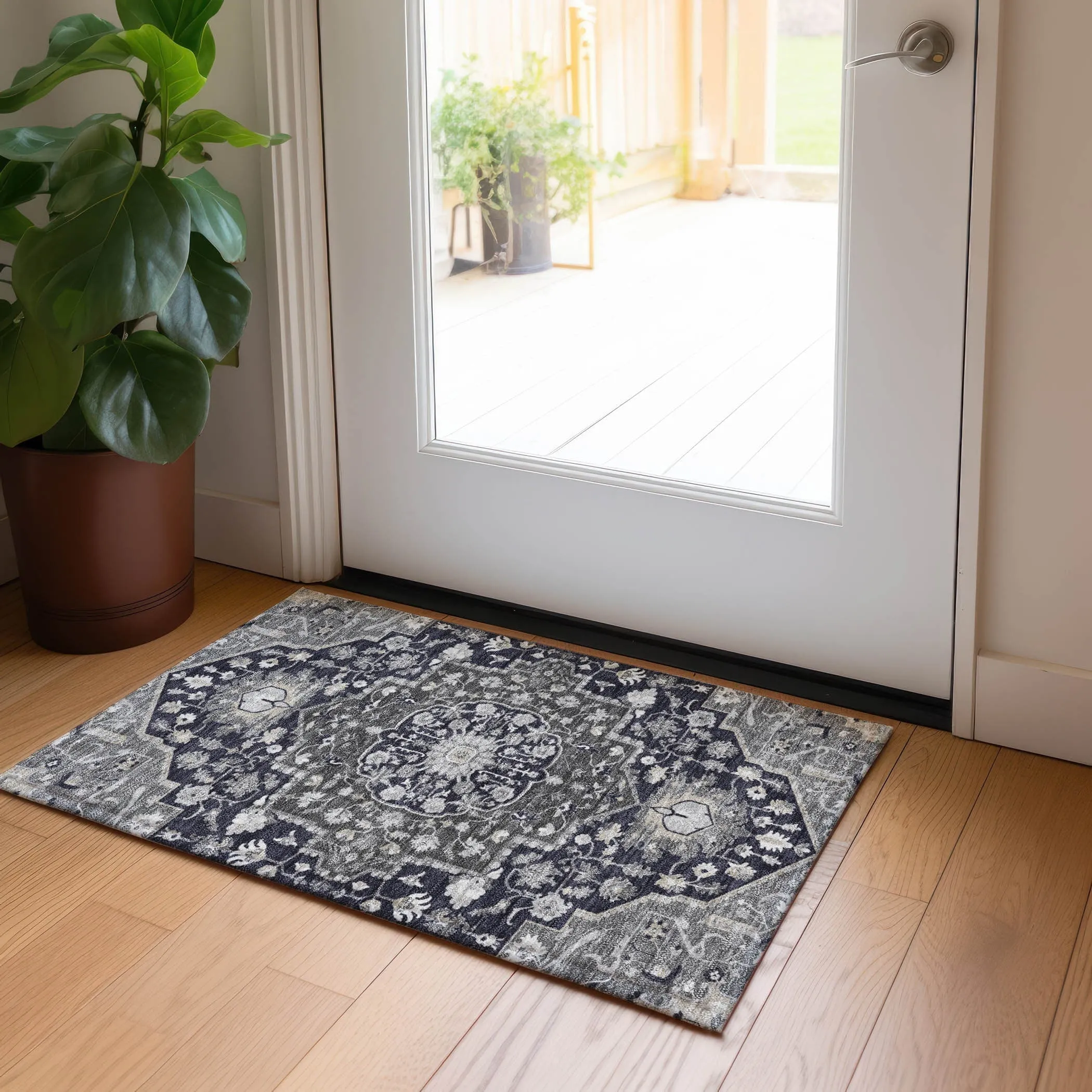 Machine Washable Indoor/ Outdoor Traditional Medallion Chantille Rug