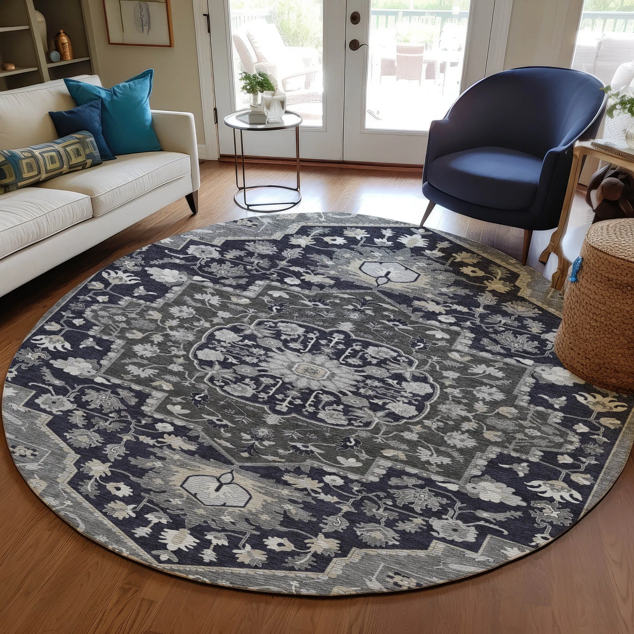 Machine Washable Indoor/ Outdoor Traditional Medallion Chantille Rug