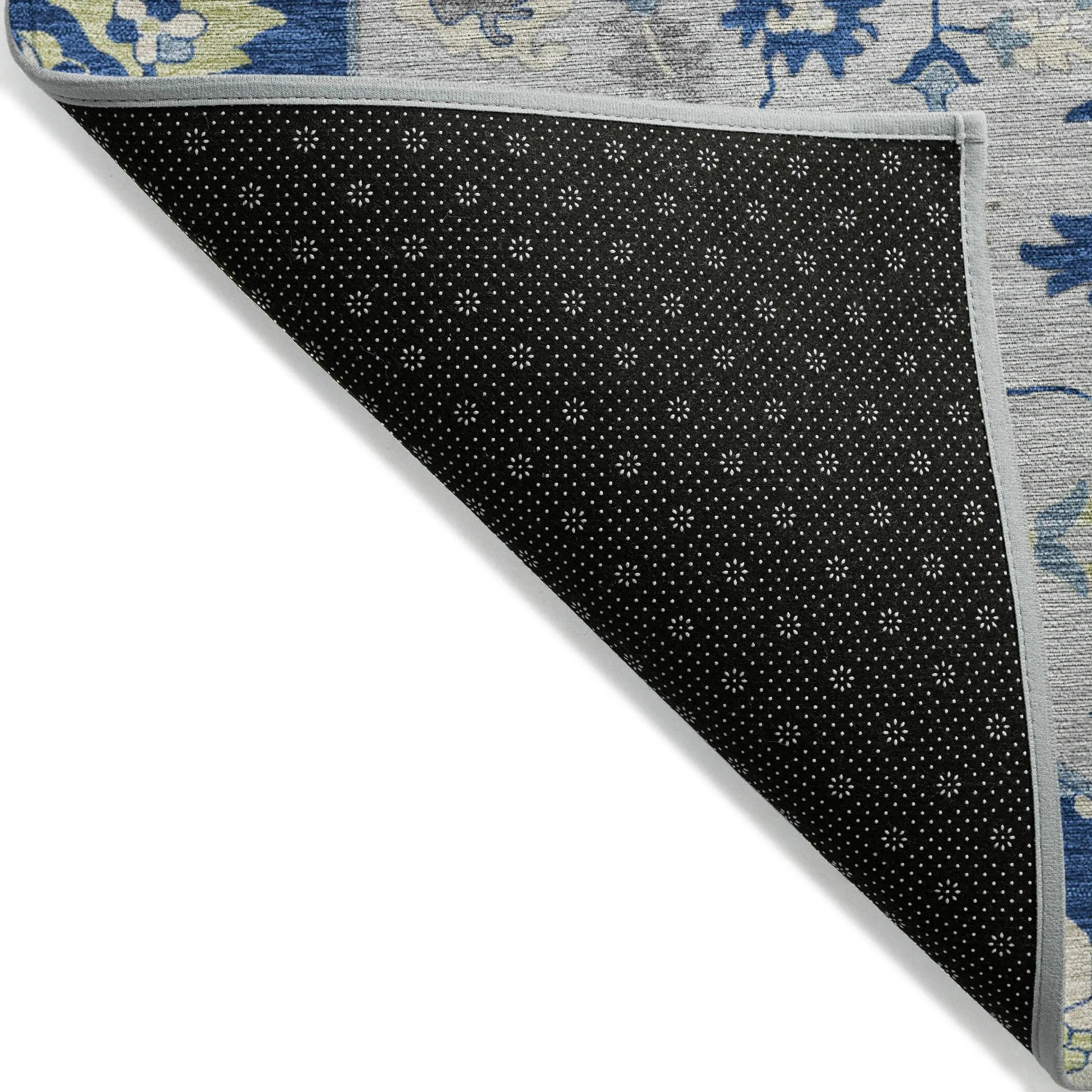 Machine Washable Indoor/ Outdoor Traditional Medallion Chantille Rug