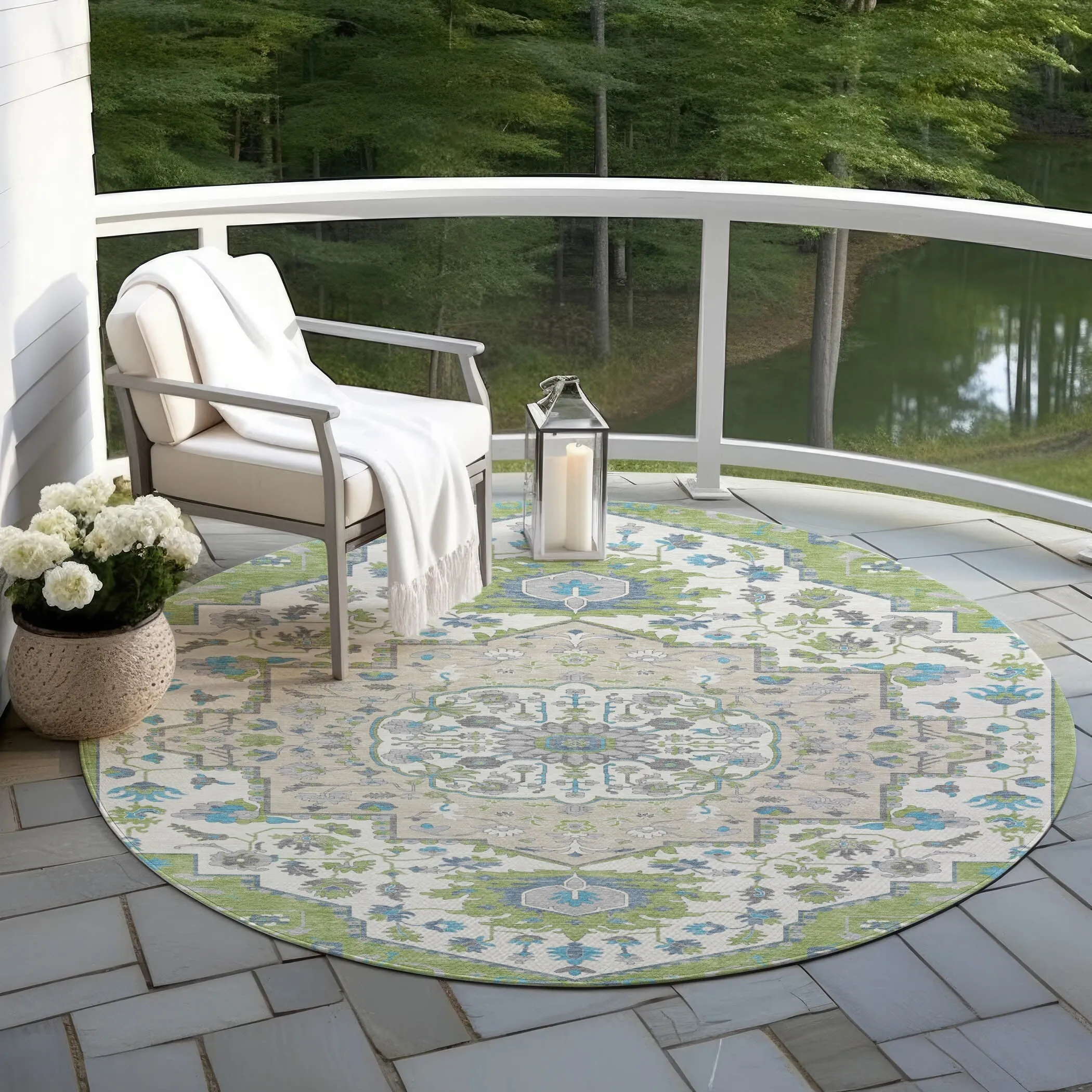 Machine Washable Indoor/ Outdoor Traditional Medallion Chantille Rug