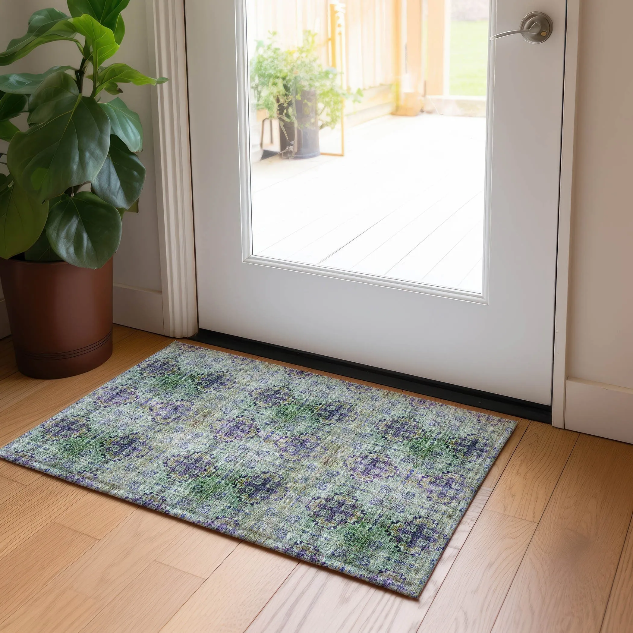 Machine Washable Indoor/ Outdoor Vintage Medallions Chantille Rug