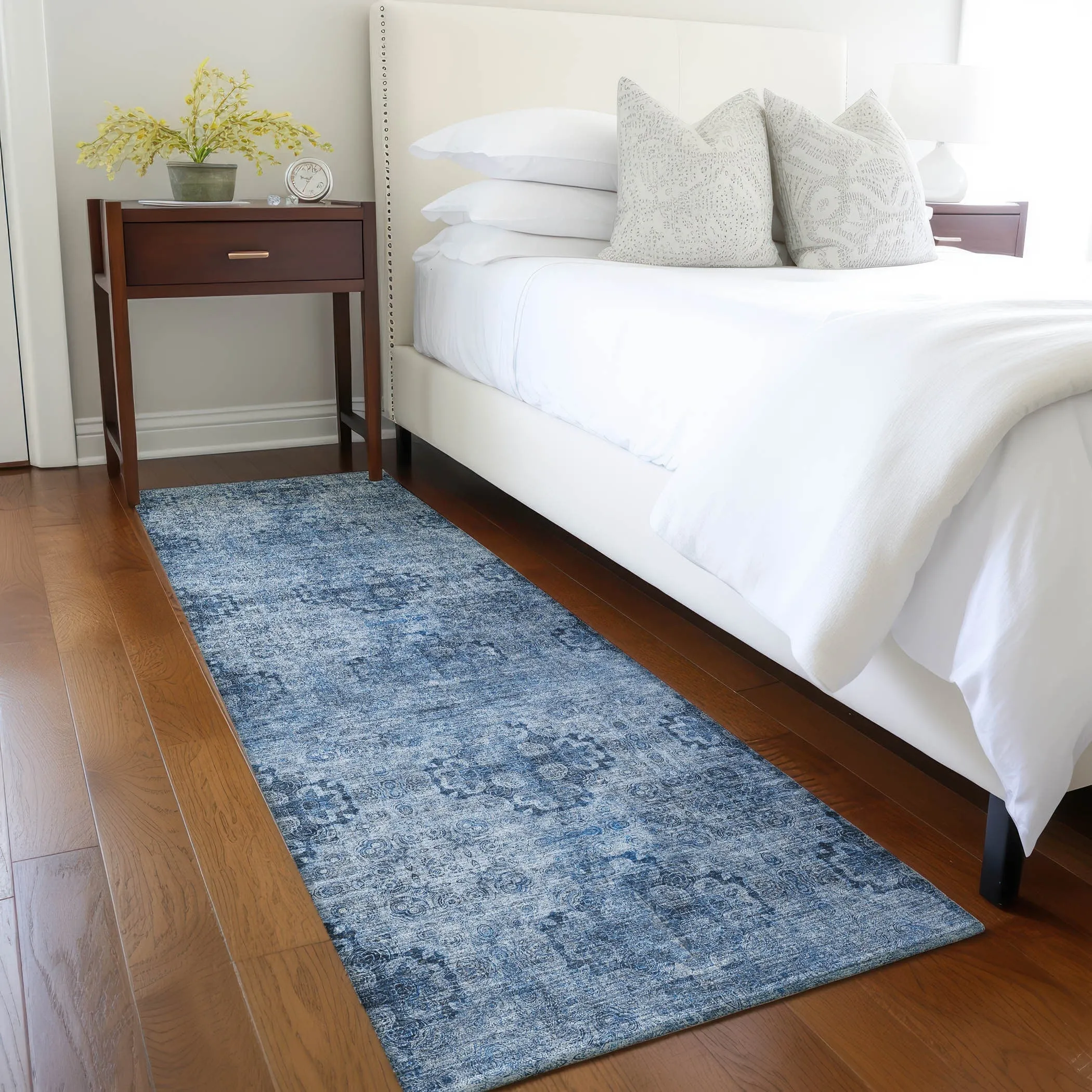 Machine Washable Indoor/ Outdoor Vintage Medallions Chantille Rug
