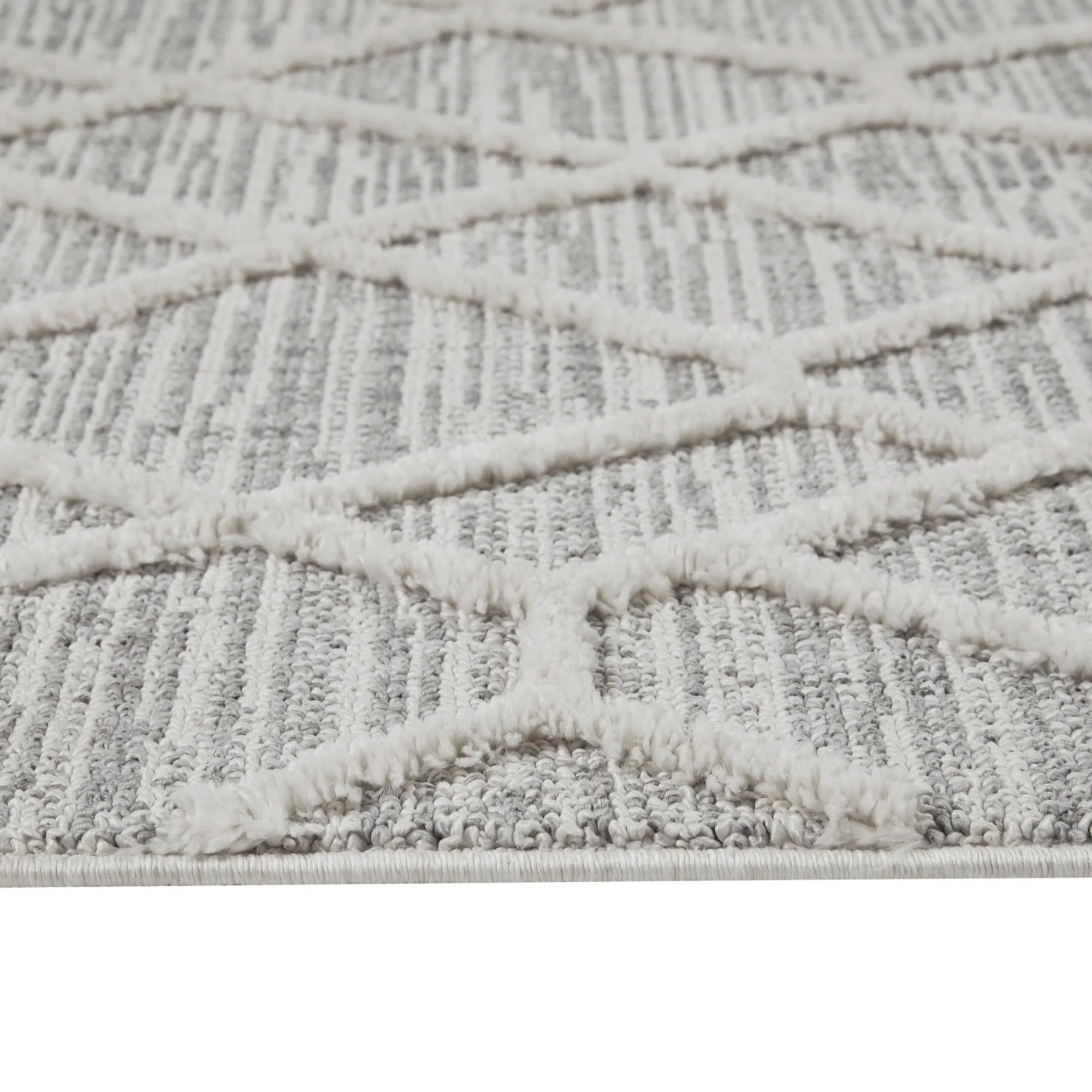 Madison Park Abigail Gray/ Cream Terni Pebble Indoor Area Rug