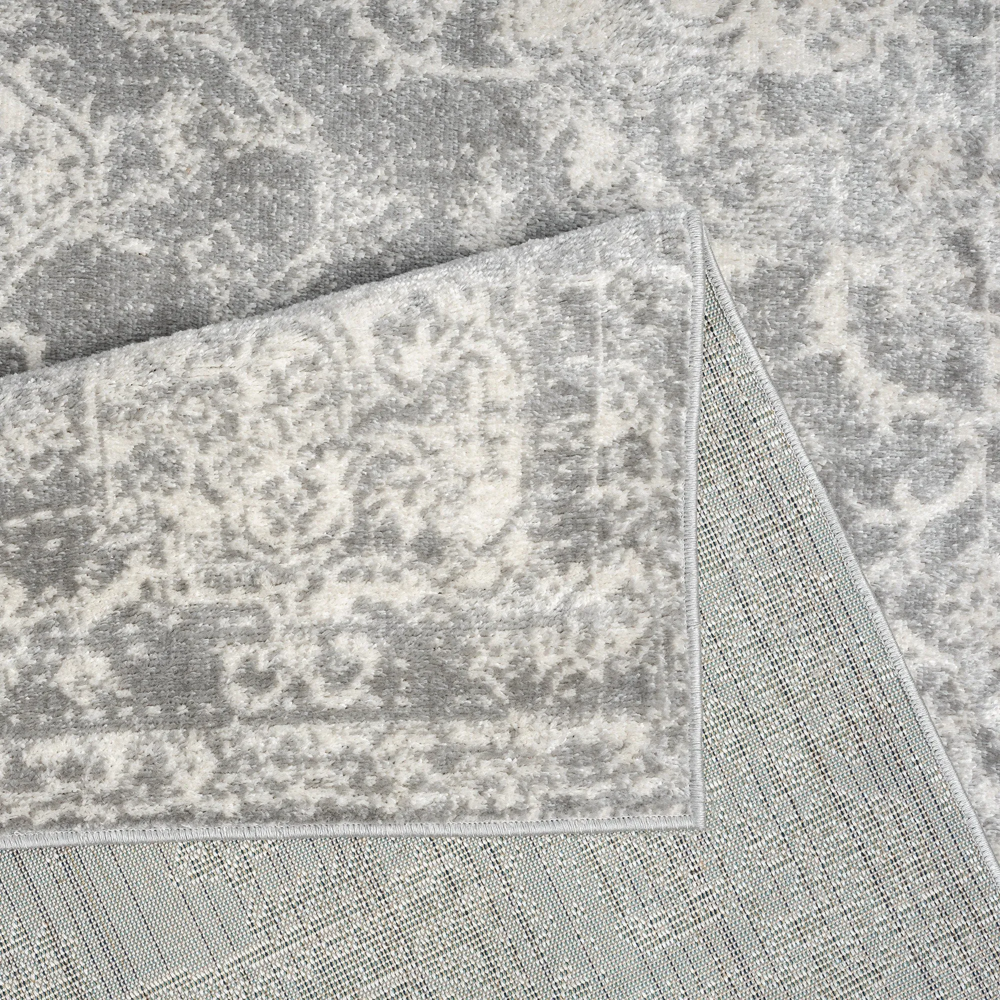 Madison Park Caroline Distressed Medallion Woven Area Rug
