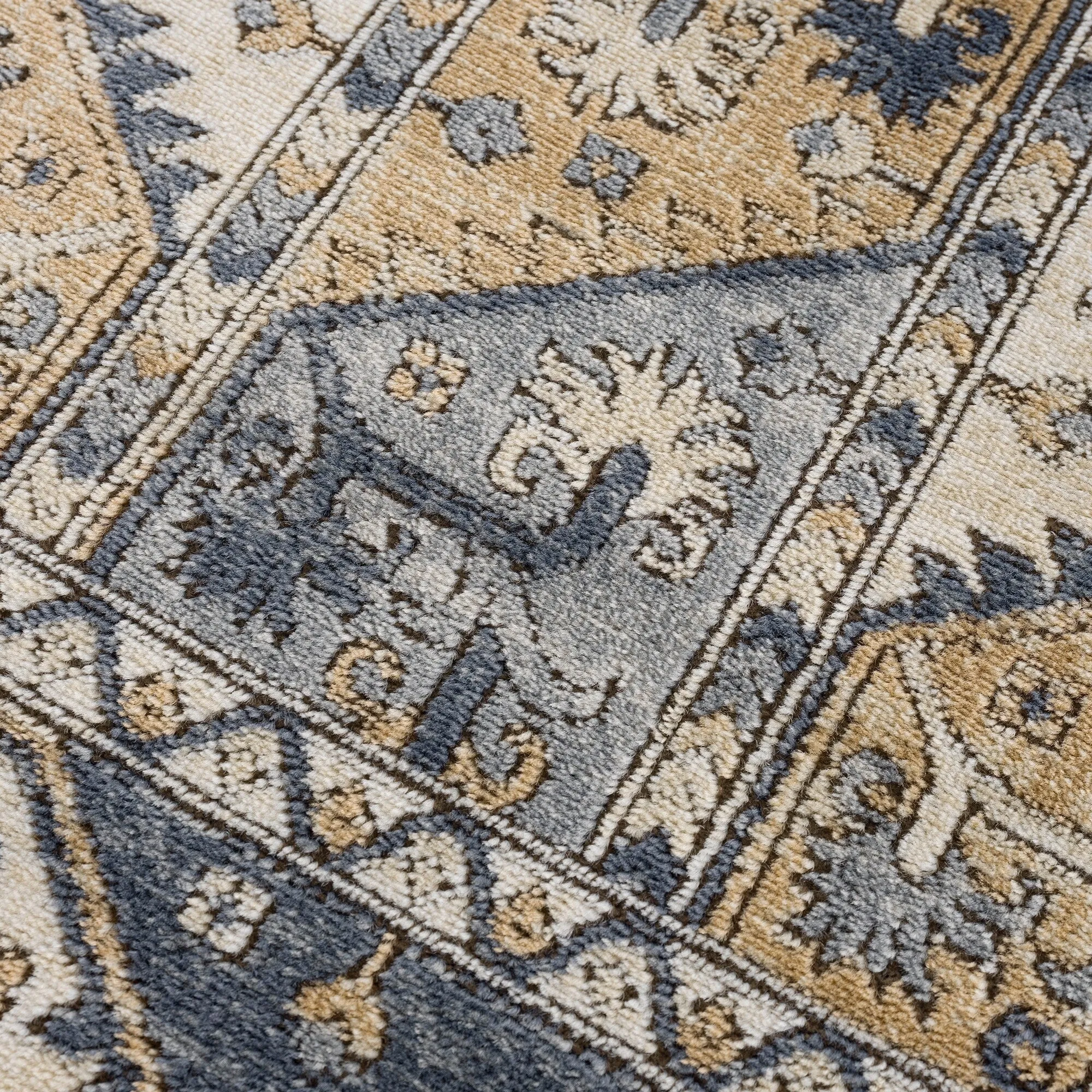 Madison Park Mila Tiled Border Area Rug
