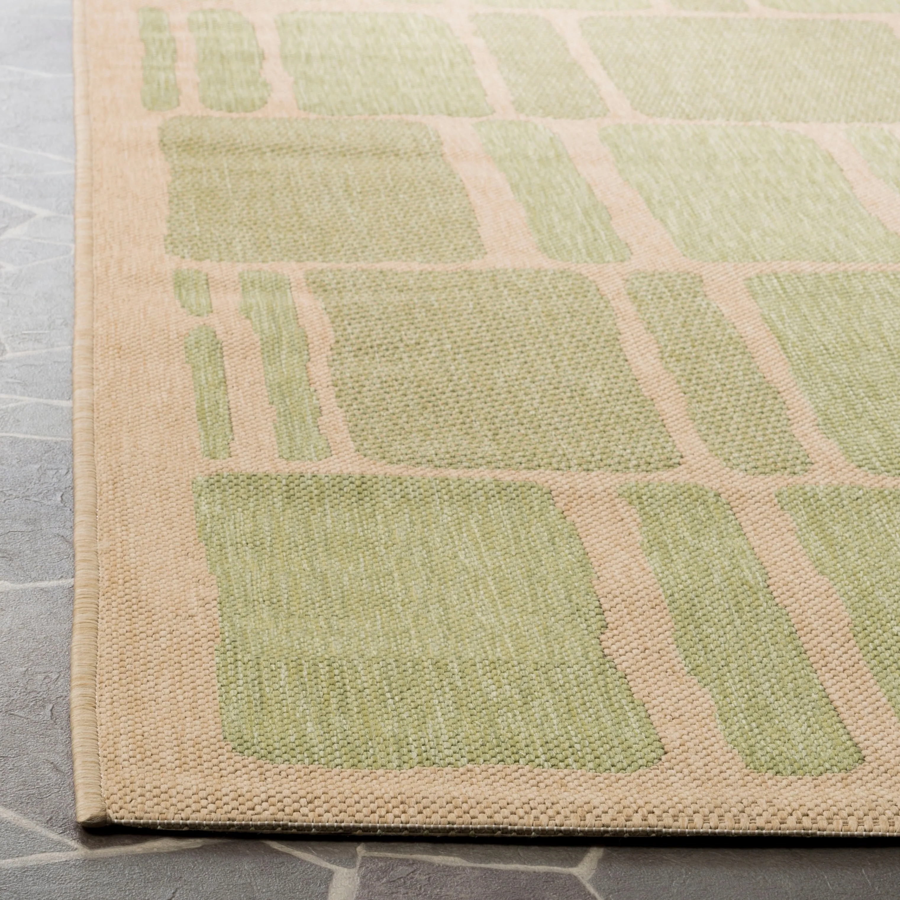 Martha Stewart by SAFAVIEH Blocks Indoor/ Outdoor Waterproof Rug