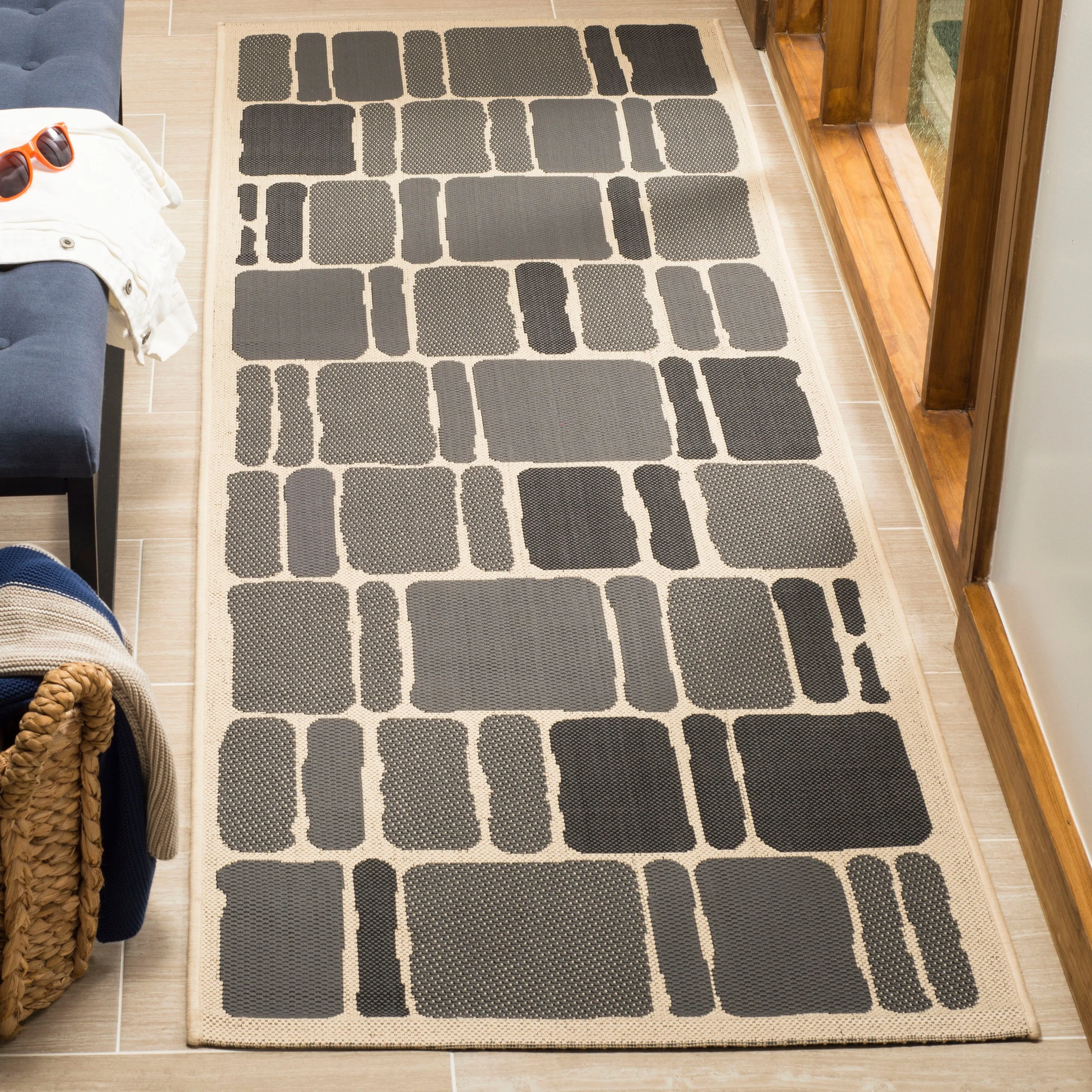 Martha Stewart by SAFAVIEH Blocks Indoor/ Outdoor Waterproof Rug