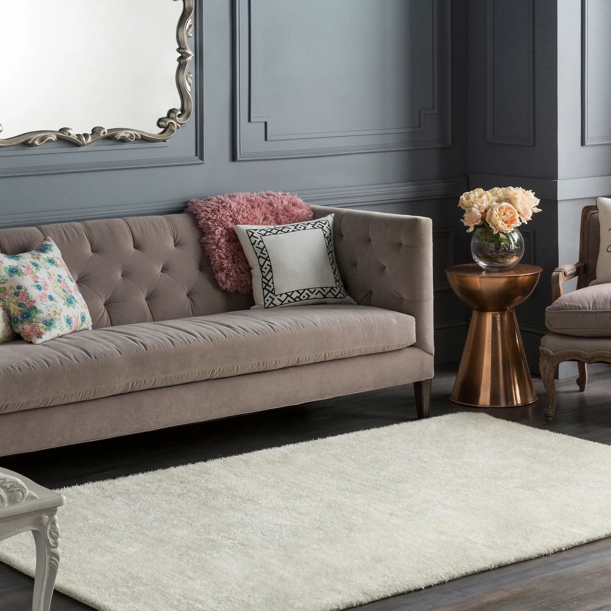 Meticulously Woven Nueve Polyester Rug
