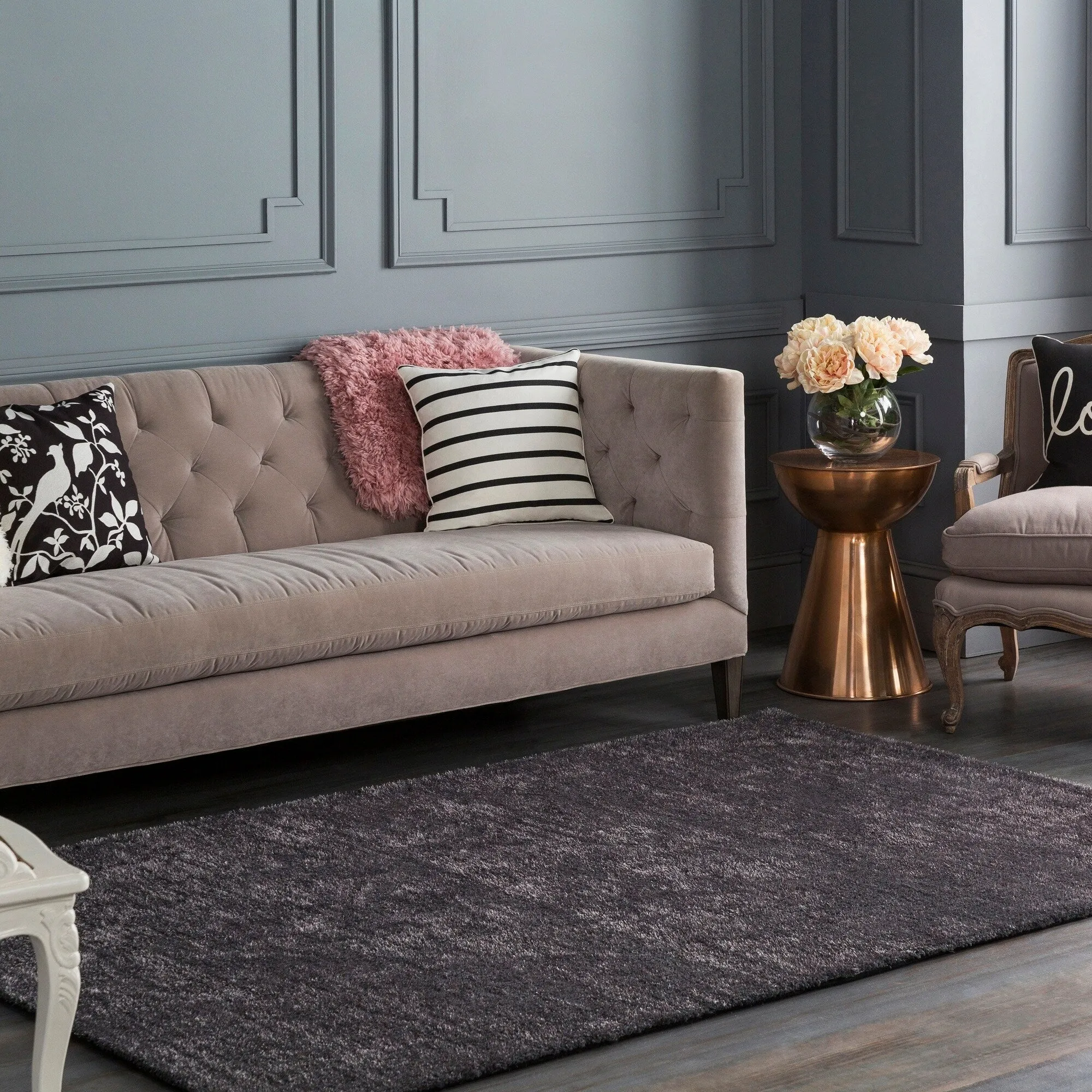 Meticulously Woven Nueve Polyester Rug