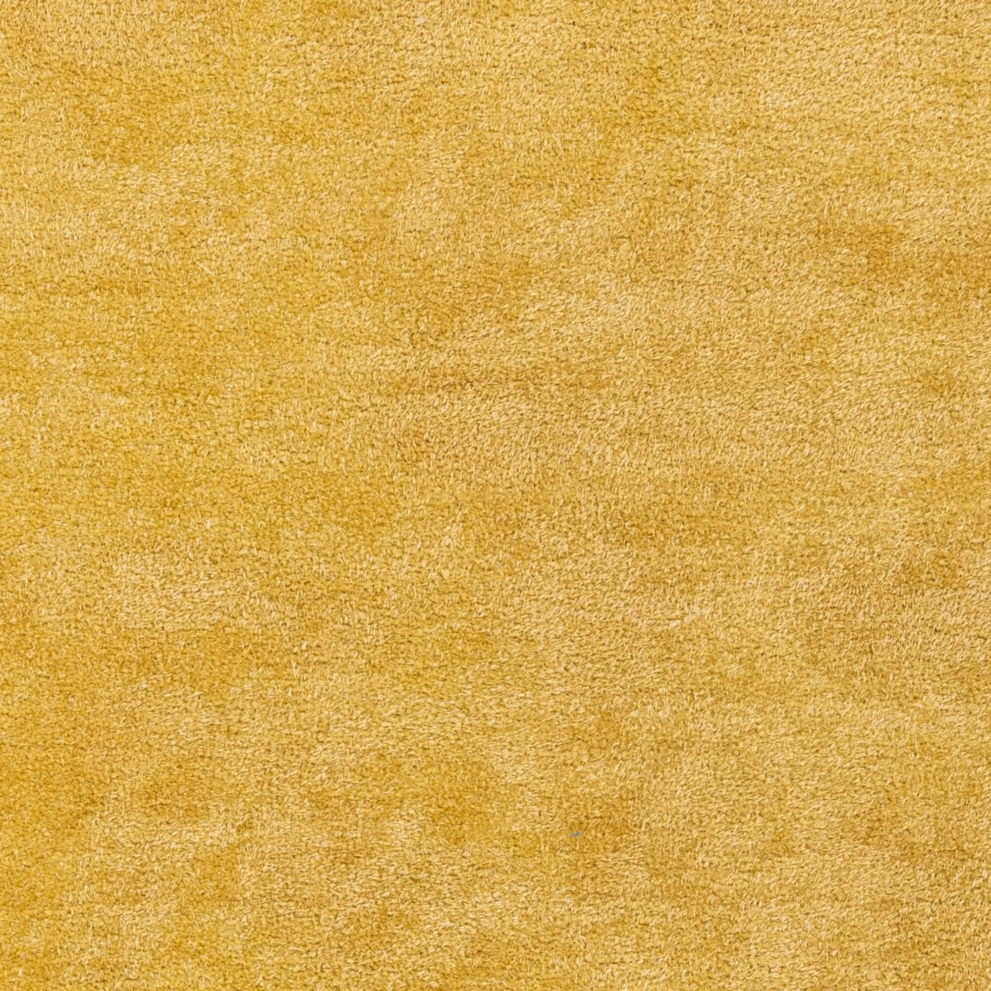 Meticulously Woven Nueve Polyester Rug