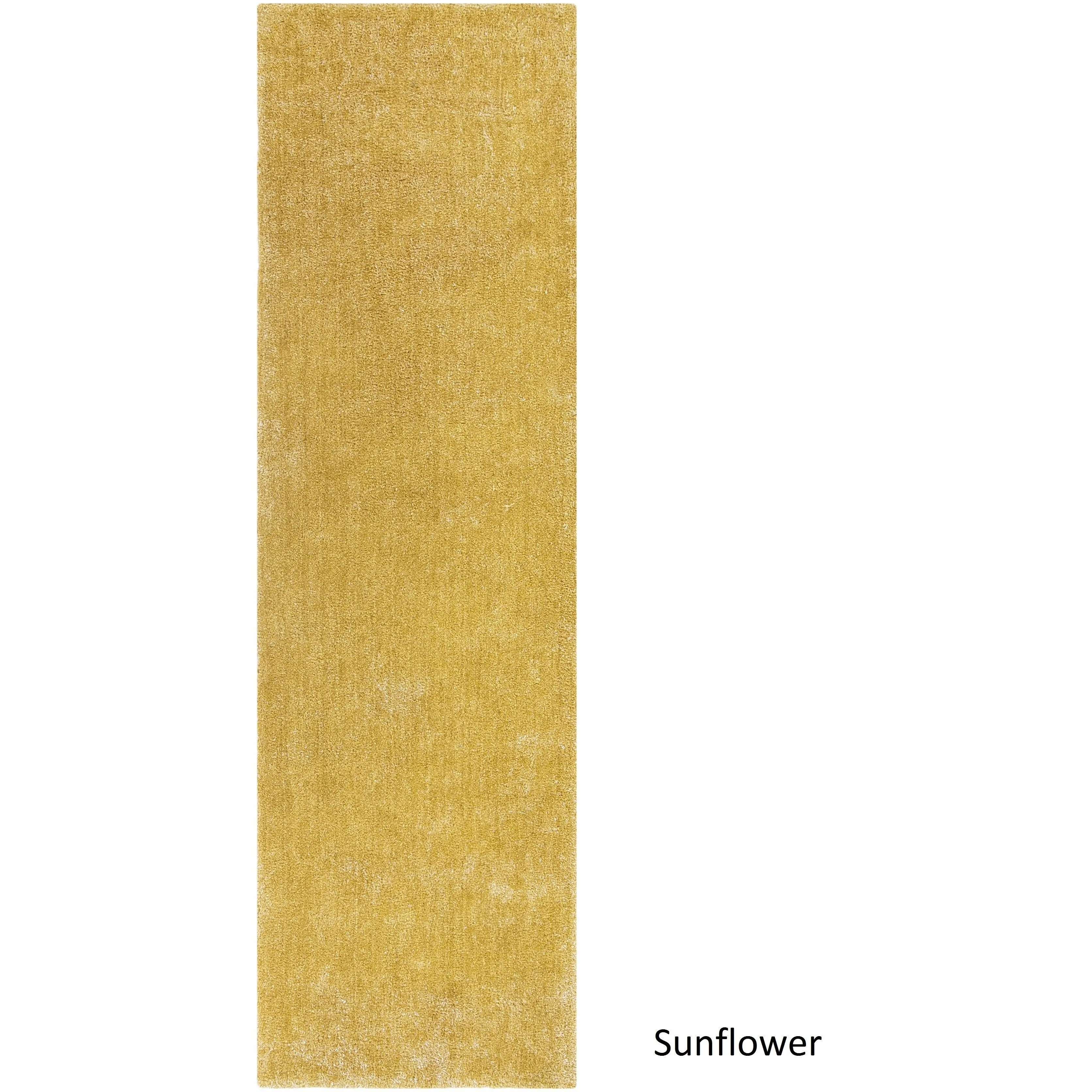 Meticulously Woven Nueve Polyester Rug