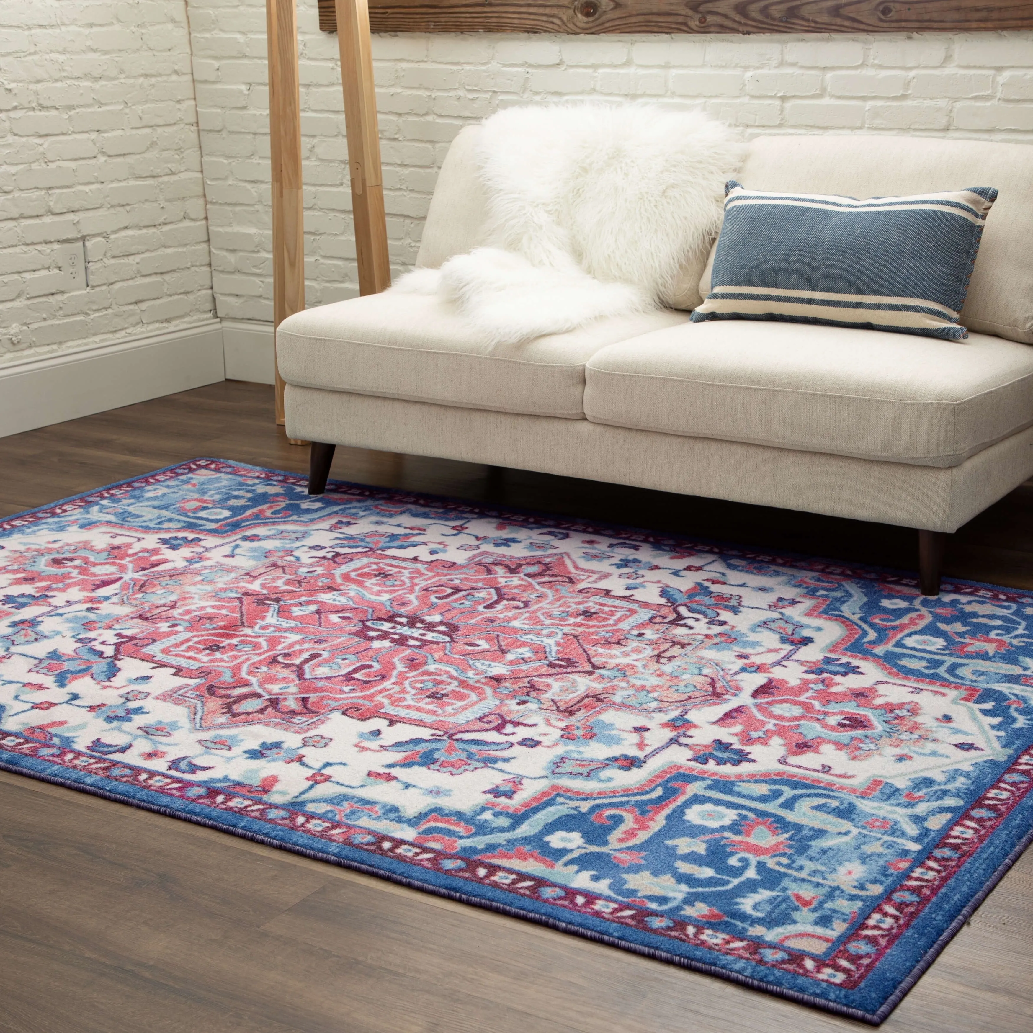 Mohawk Home Emiko Traditional Ornamental Medallion Area Rug