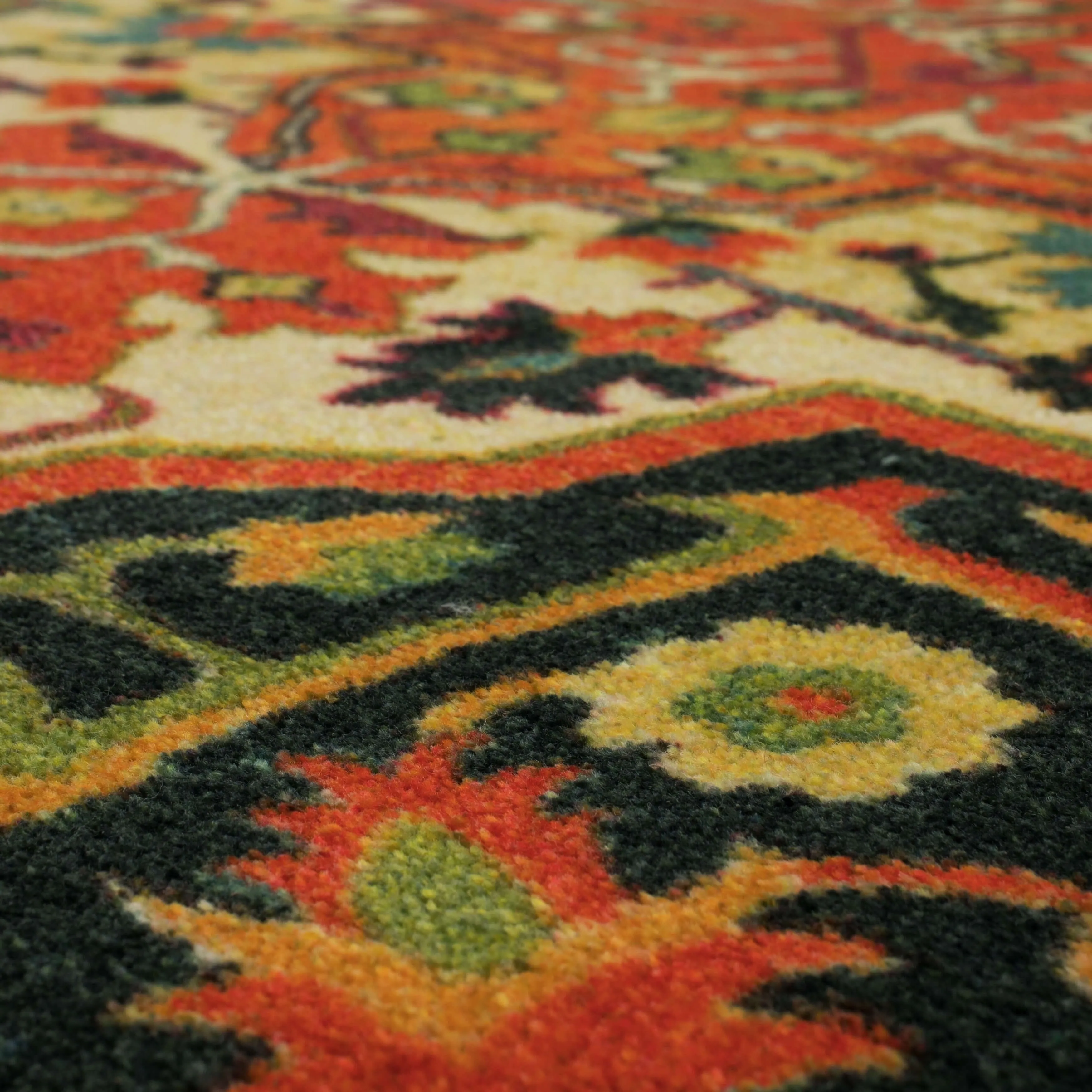 Mohawk Home Emiko Traditional Ornamental Medallion Area Rug