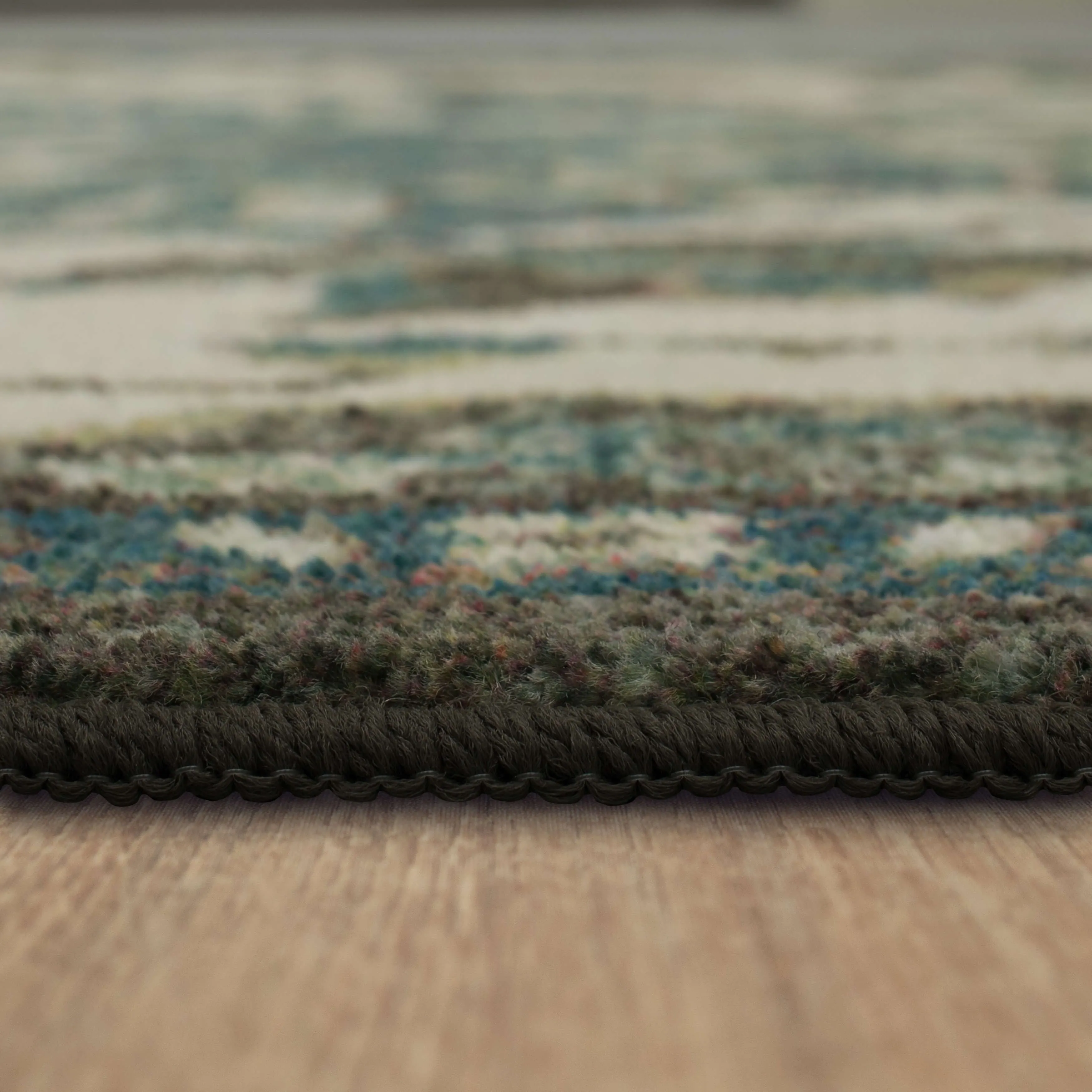 Mohawk Home Emiko Traditional Ornamental Medallion Area Rug
