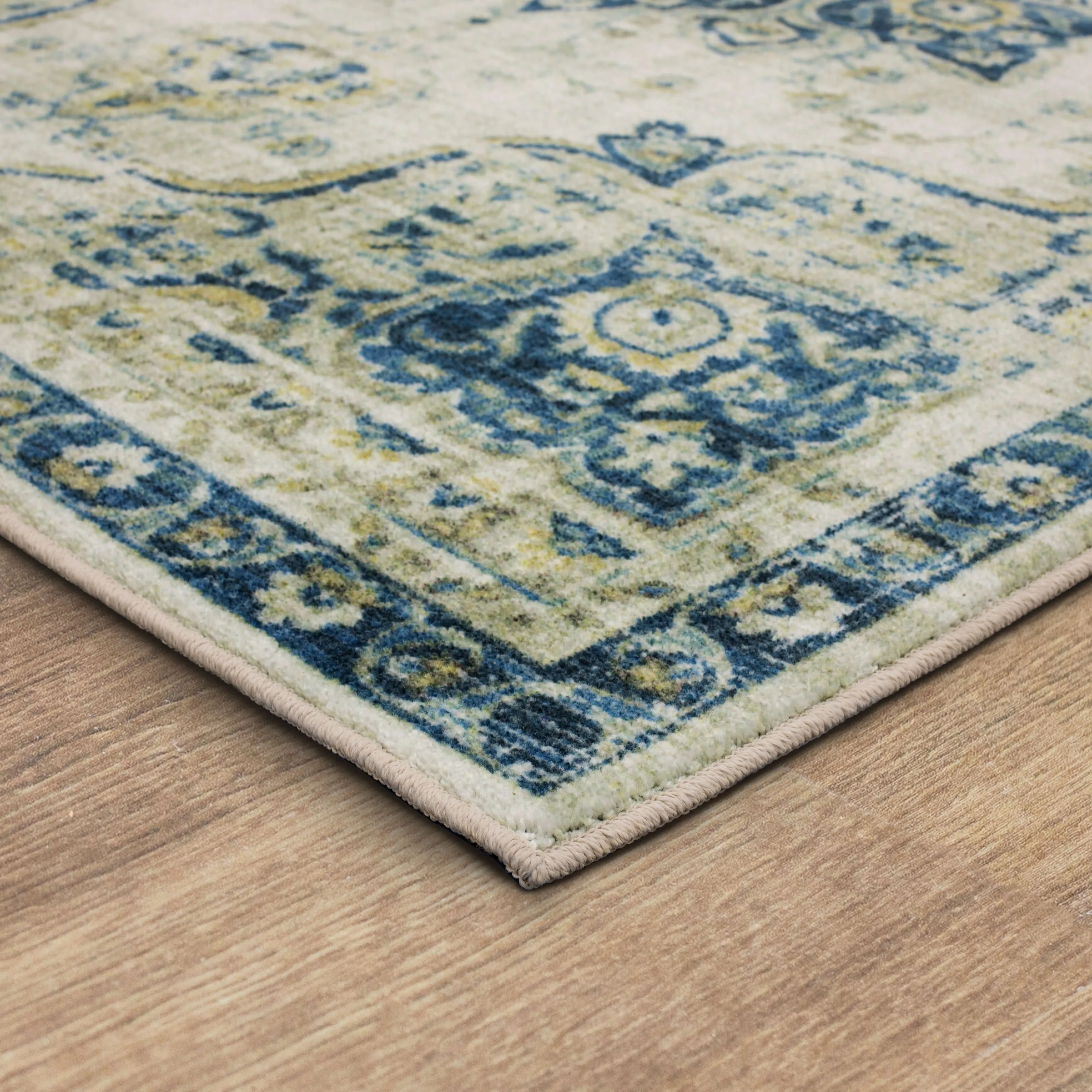 Mohawk Home Empearal Distressed Medallion Area Rug