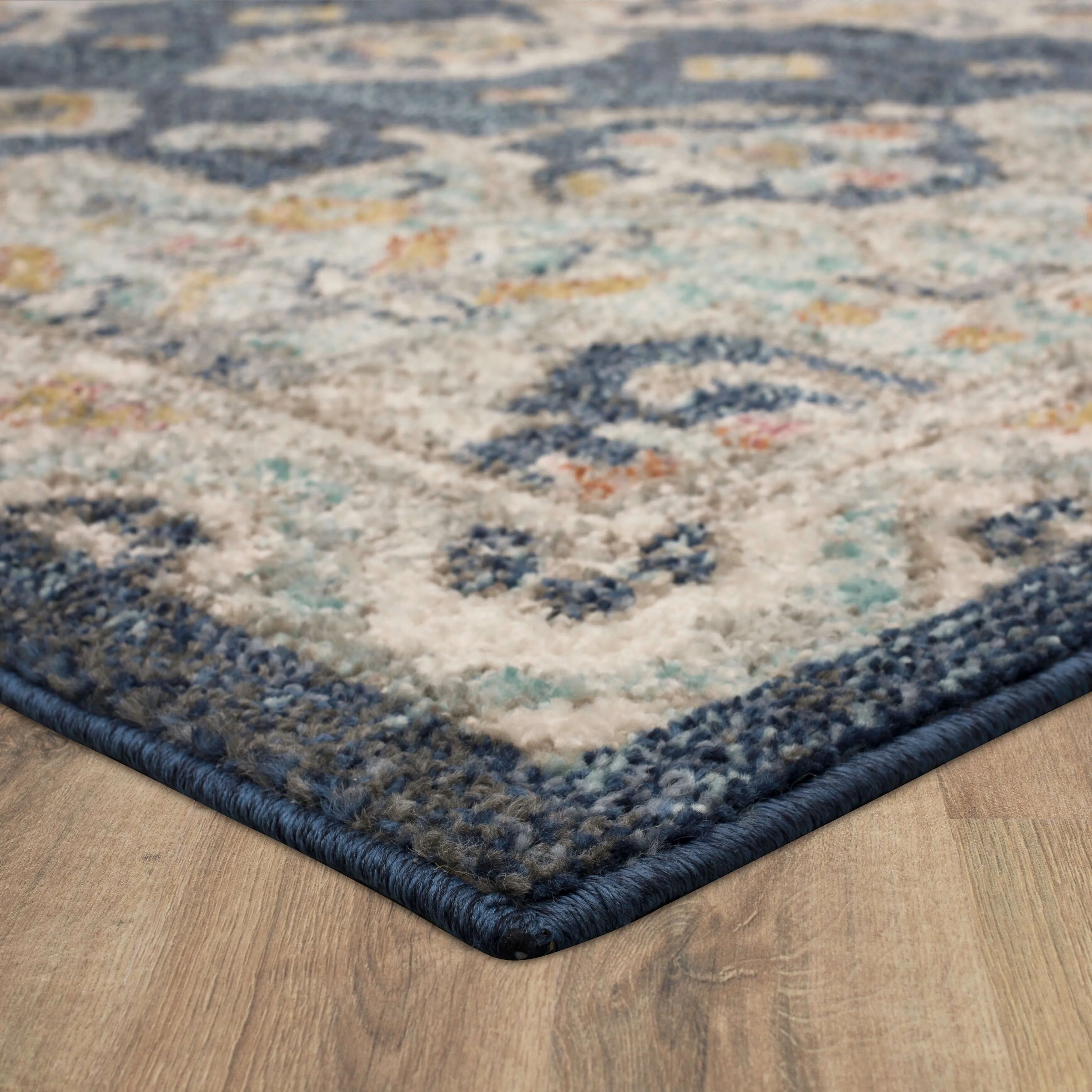 Mohawk Home Laughton Traditional Medallion Area Rug