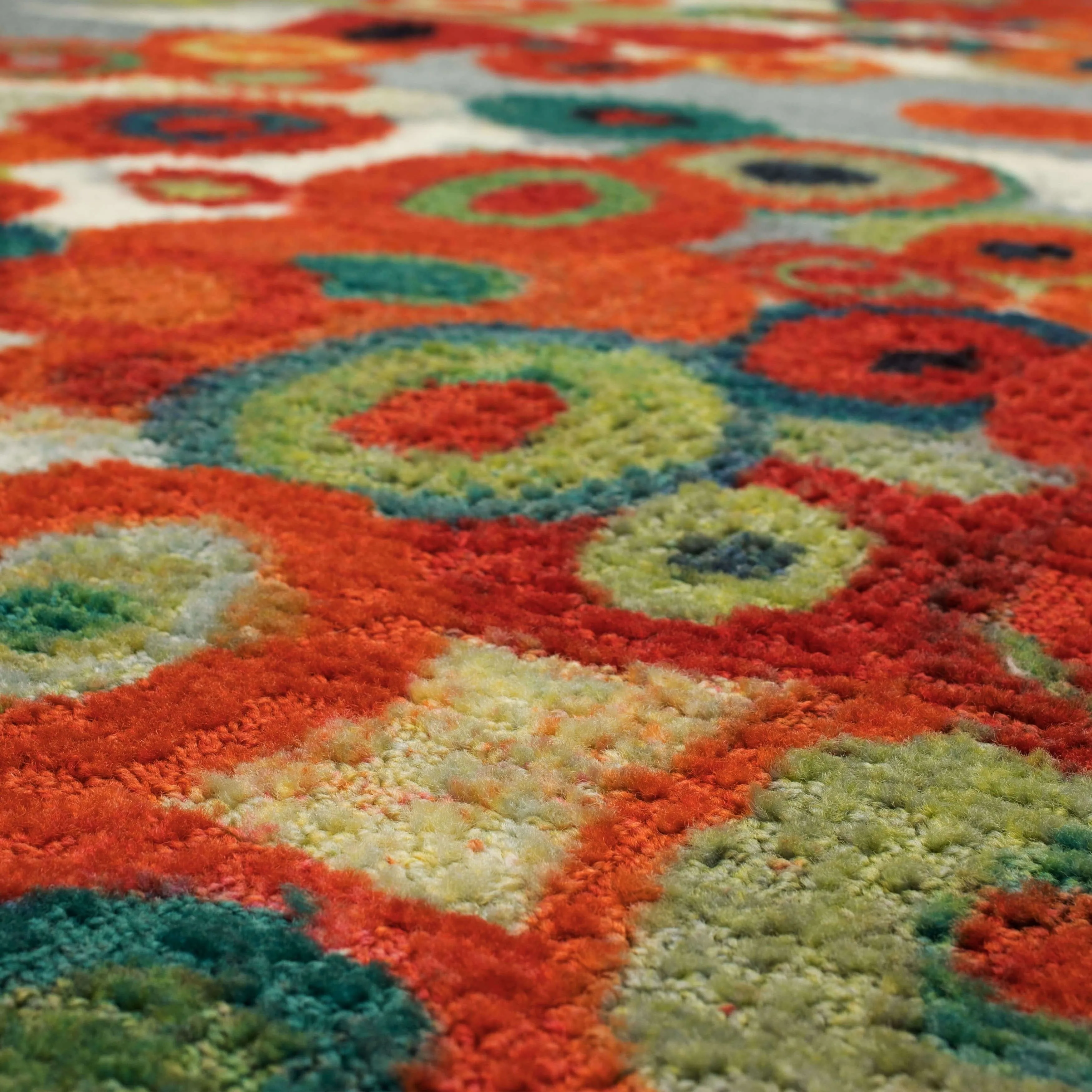 Mohawk Home Tossed Floral Area Rug