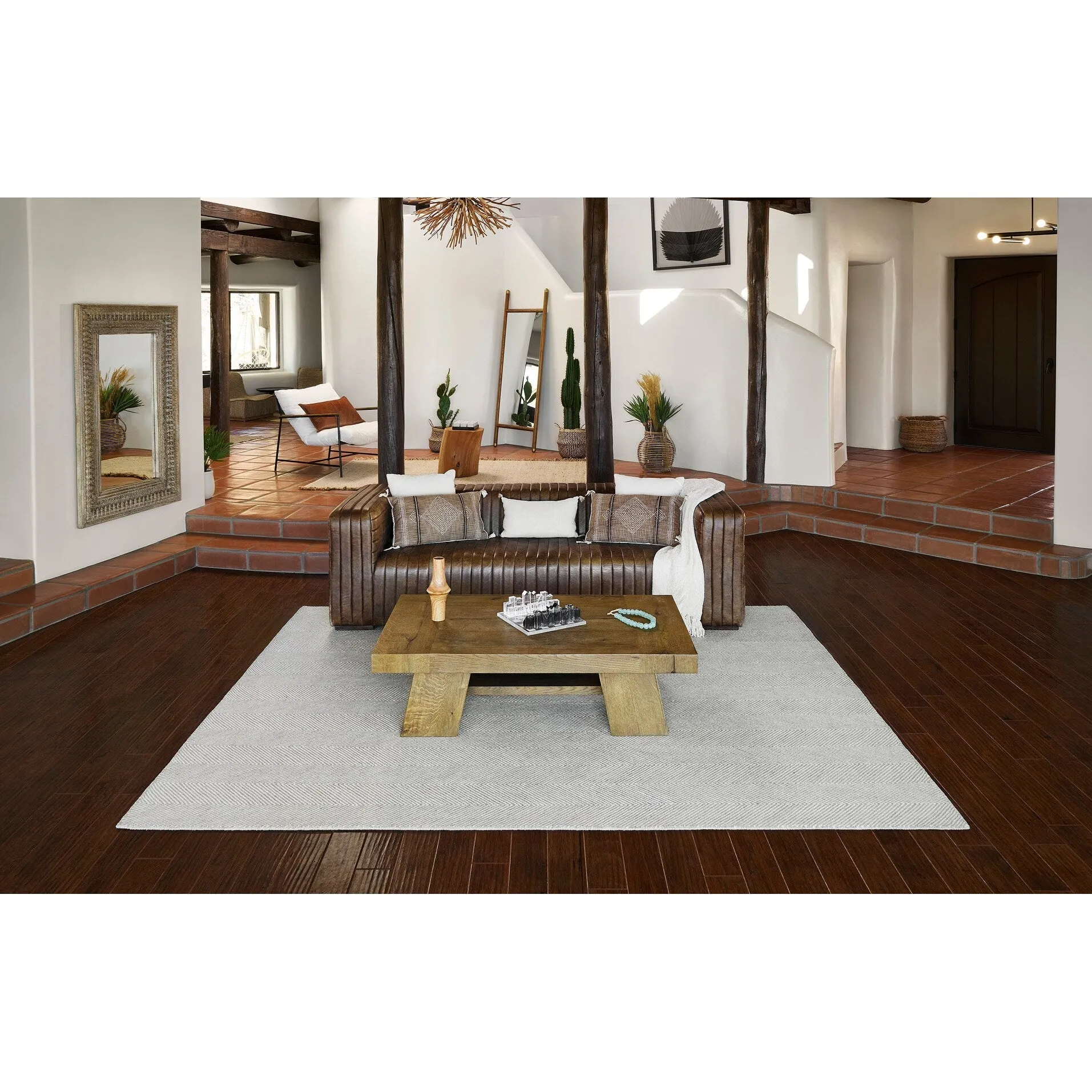 Momeni Charles Hand-tufted Wool Chevron Pattern Area Rug