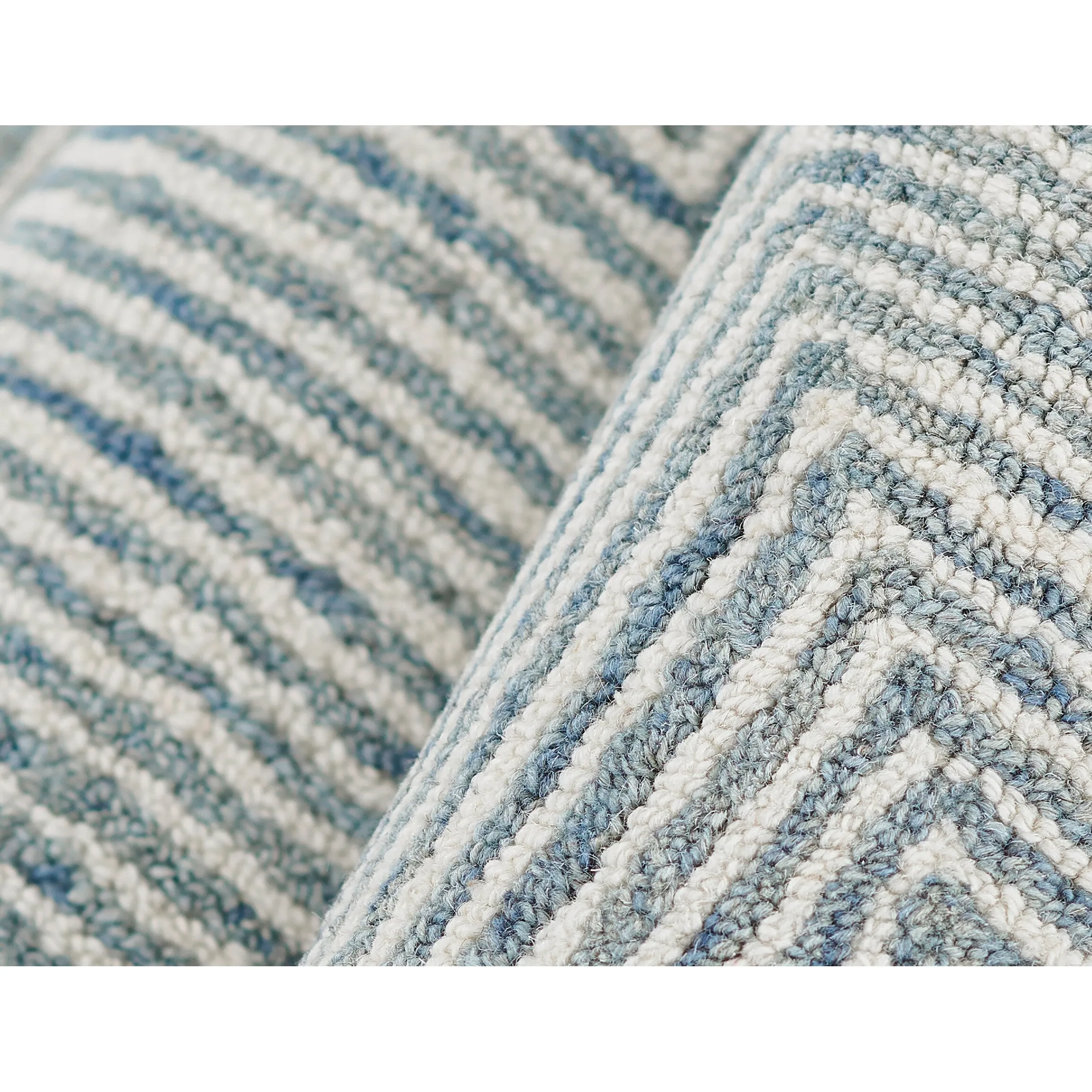 Momeni Charles Hand-tufted Wool Chevron Pattern Area Rug