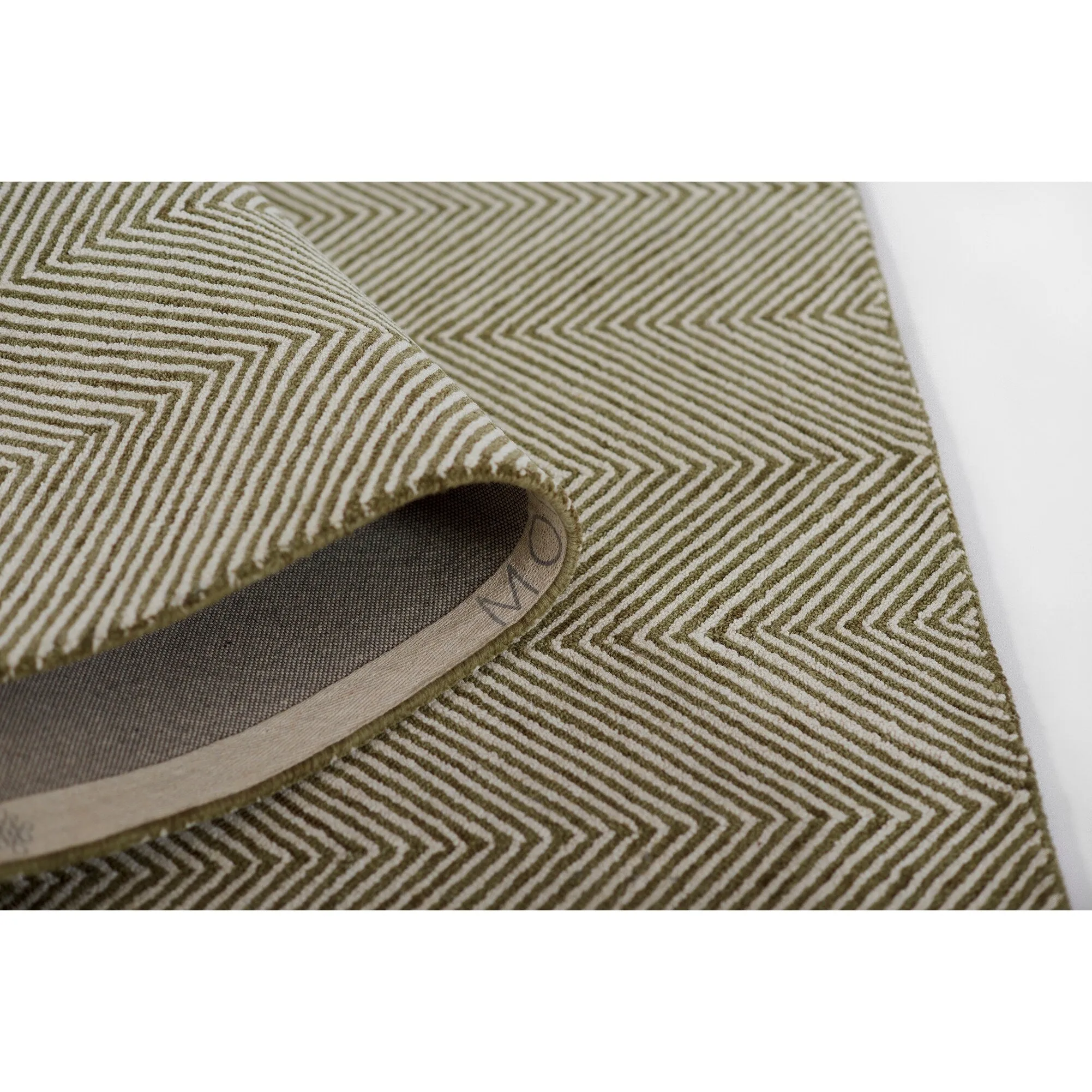 Momeni Charles Hand-tufted Wool Chevron Pattern Area Rug