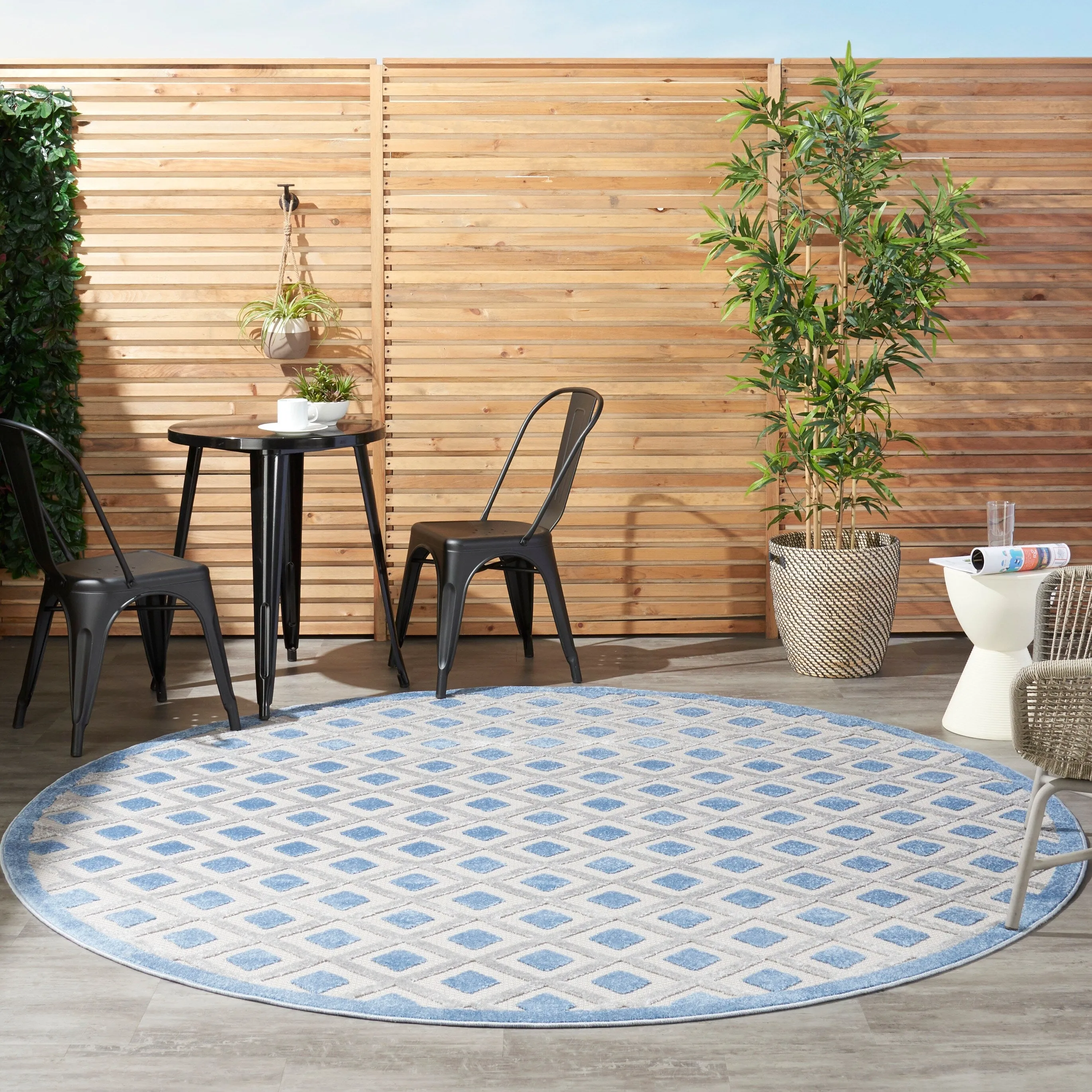 Nourison Aloha Indoor/Outdoor Modern Geometric Diamond Area Rug