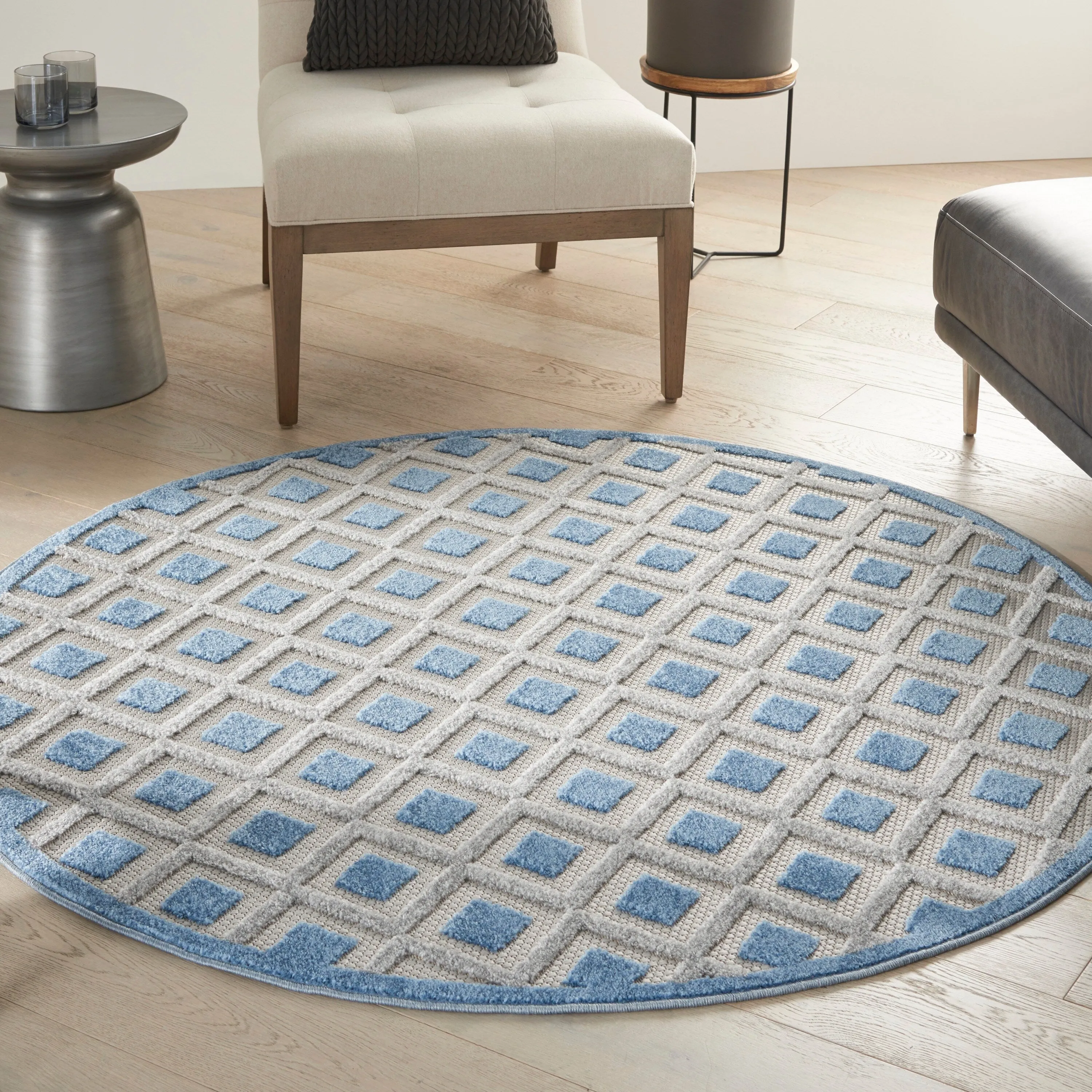 Nourison Aloha Indoor/Outdoor Modern Geometric Diamond Area Rug