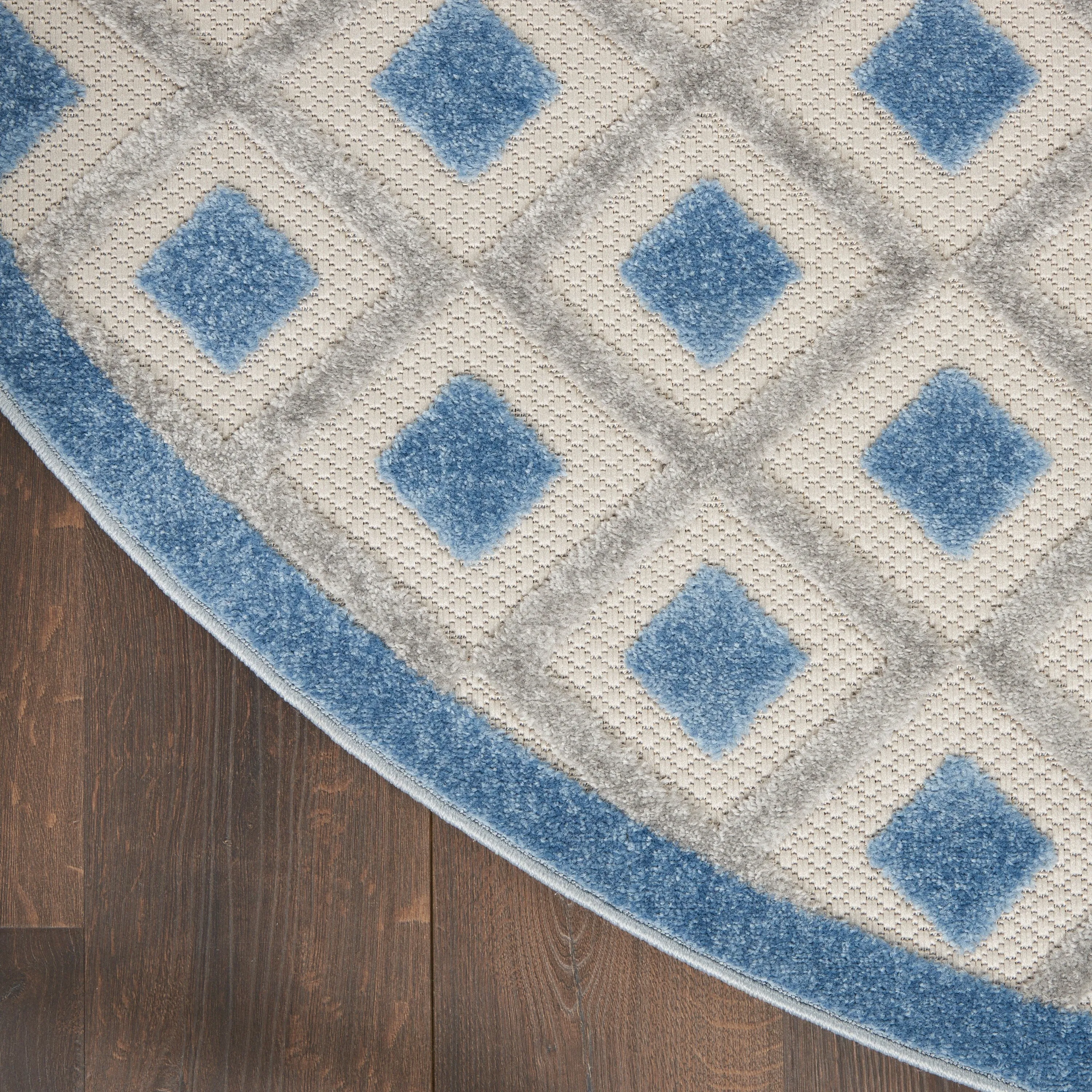 Nourison Aloha Indoor/Outdoor Modern Geometric Diamond Area Rug