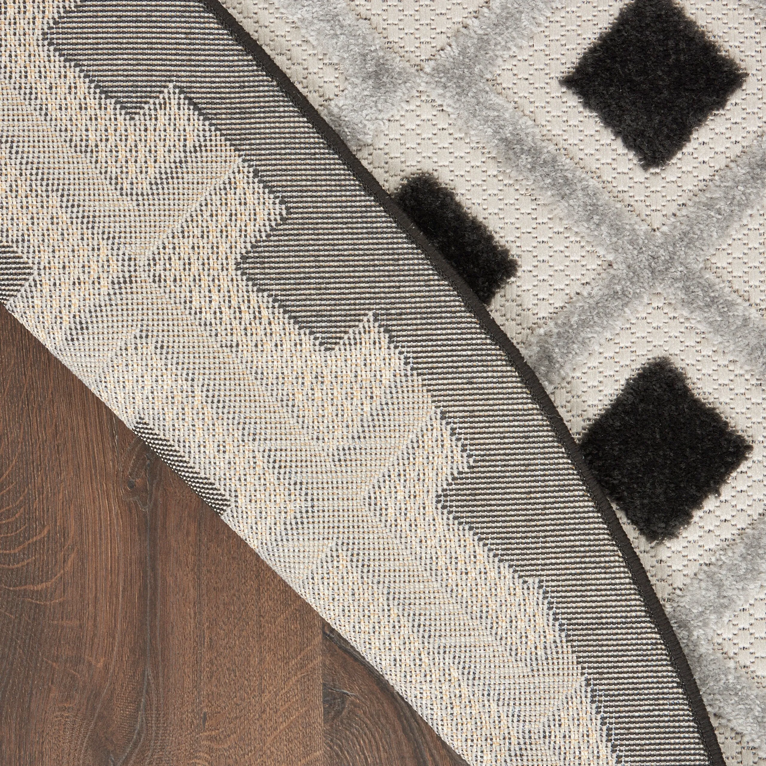 Nourison Aloha Indoor/Outdoor Modern Geometric Diamond Area Rug
