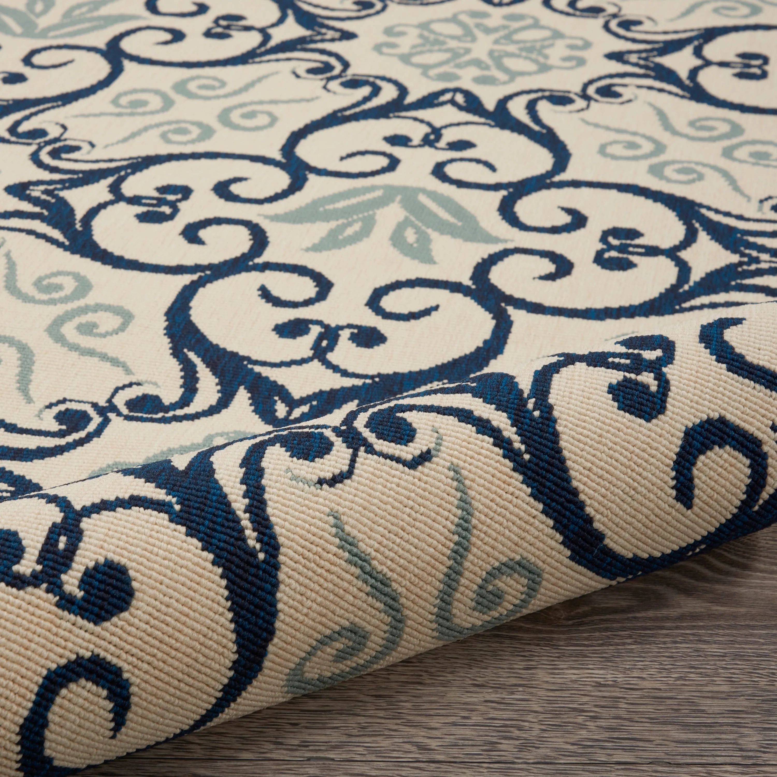Nourison Caribbean Floral Geometric Indoor/Outdoor Area Rug
