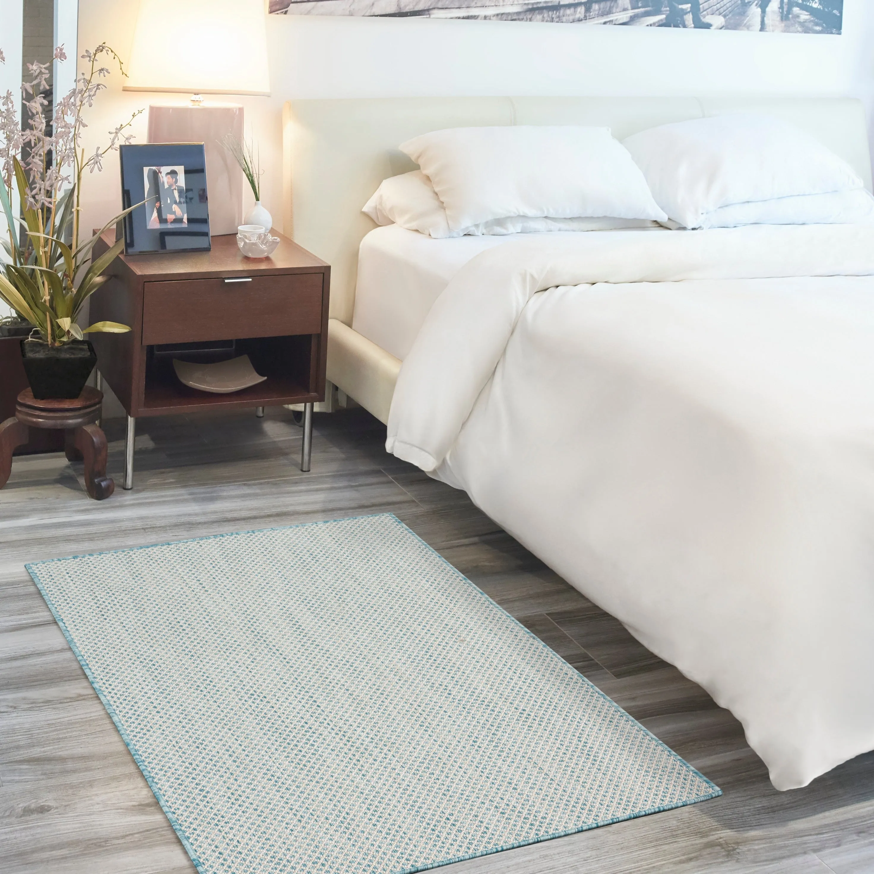 Nourison Courtyard Indoor/Outdoor Modern Geometric Area Rug