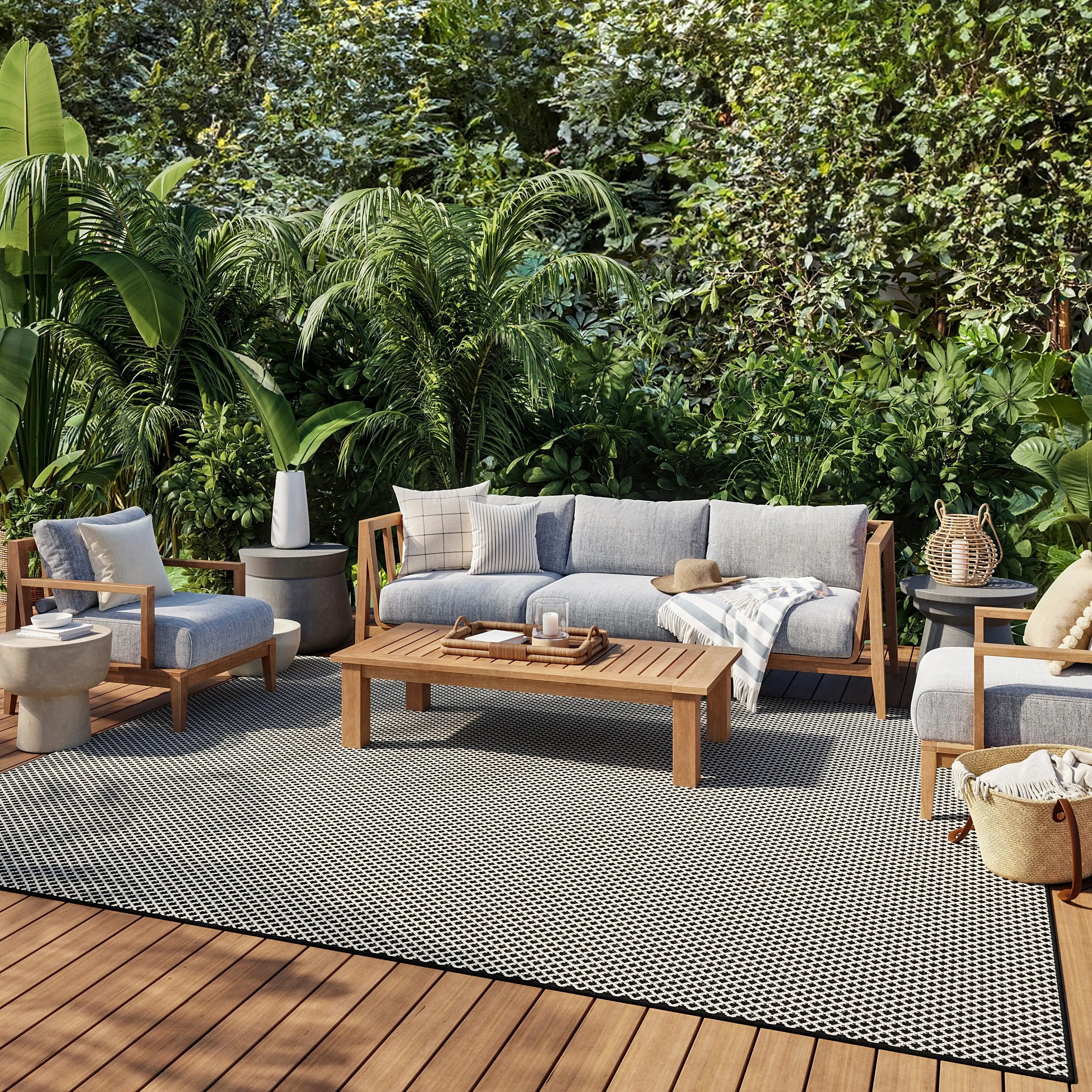 Nourison Courtyard Indoor/Outdoor Modern Geometric Area Rug