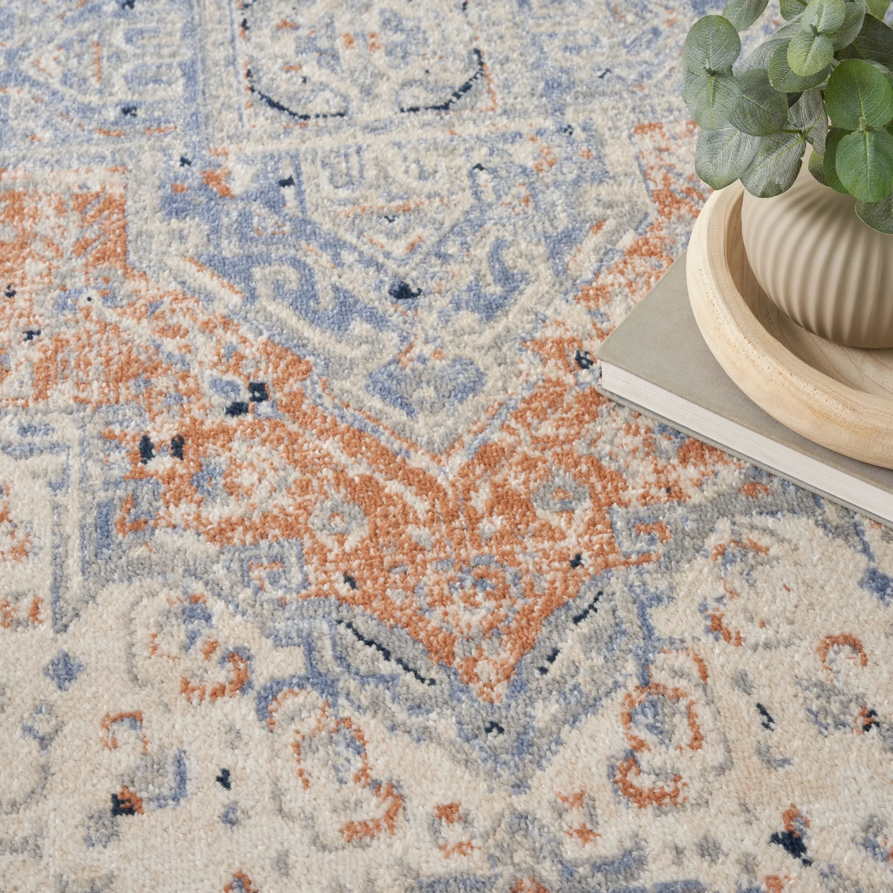 Nourison Essentials Persian Indoor/Outdoor Area Rug
