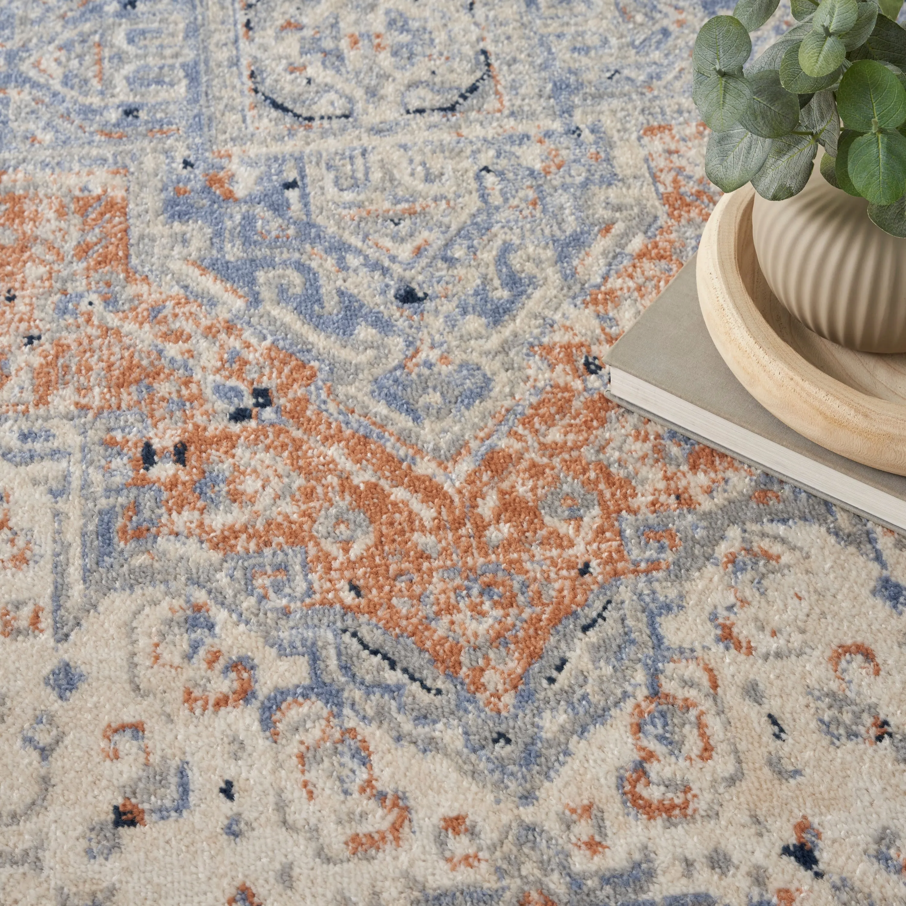 Nourison Essentials Persian Indoor/Outdoor Area Rug