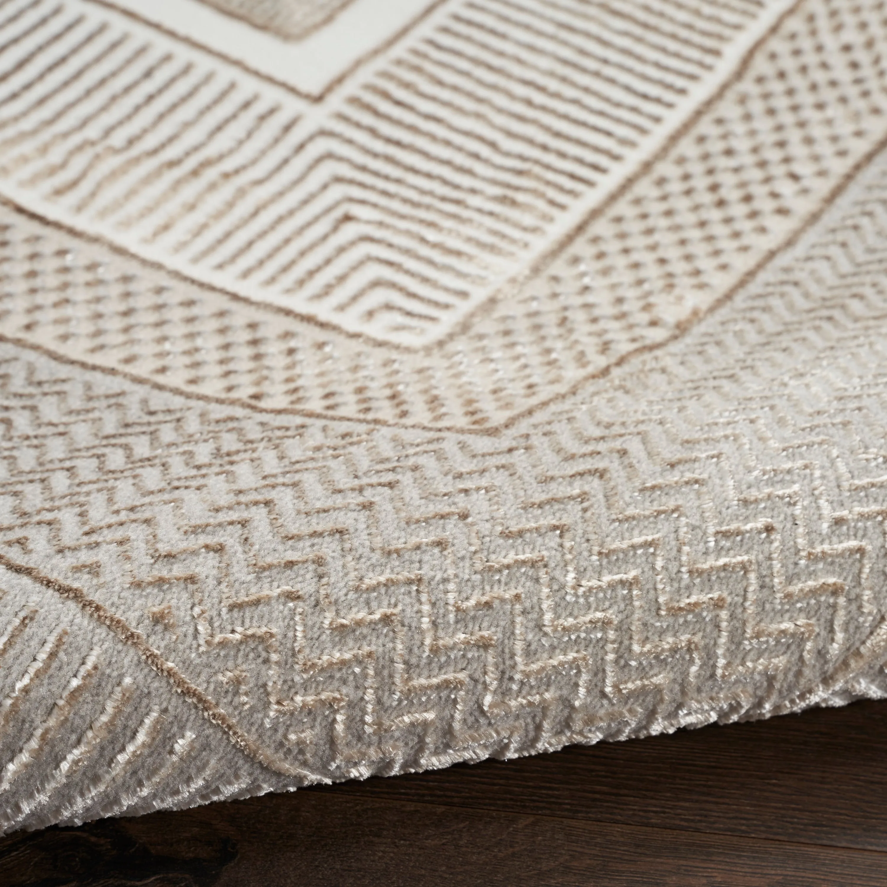 Nourison Glam Indoor Geometric Area Rug