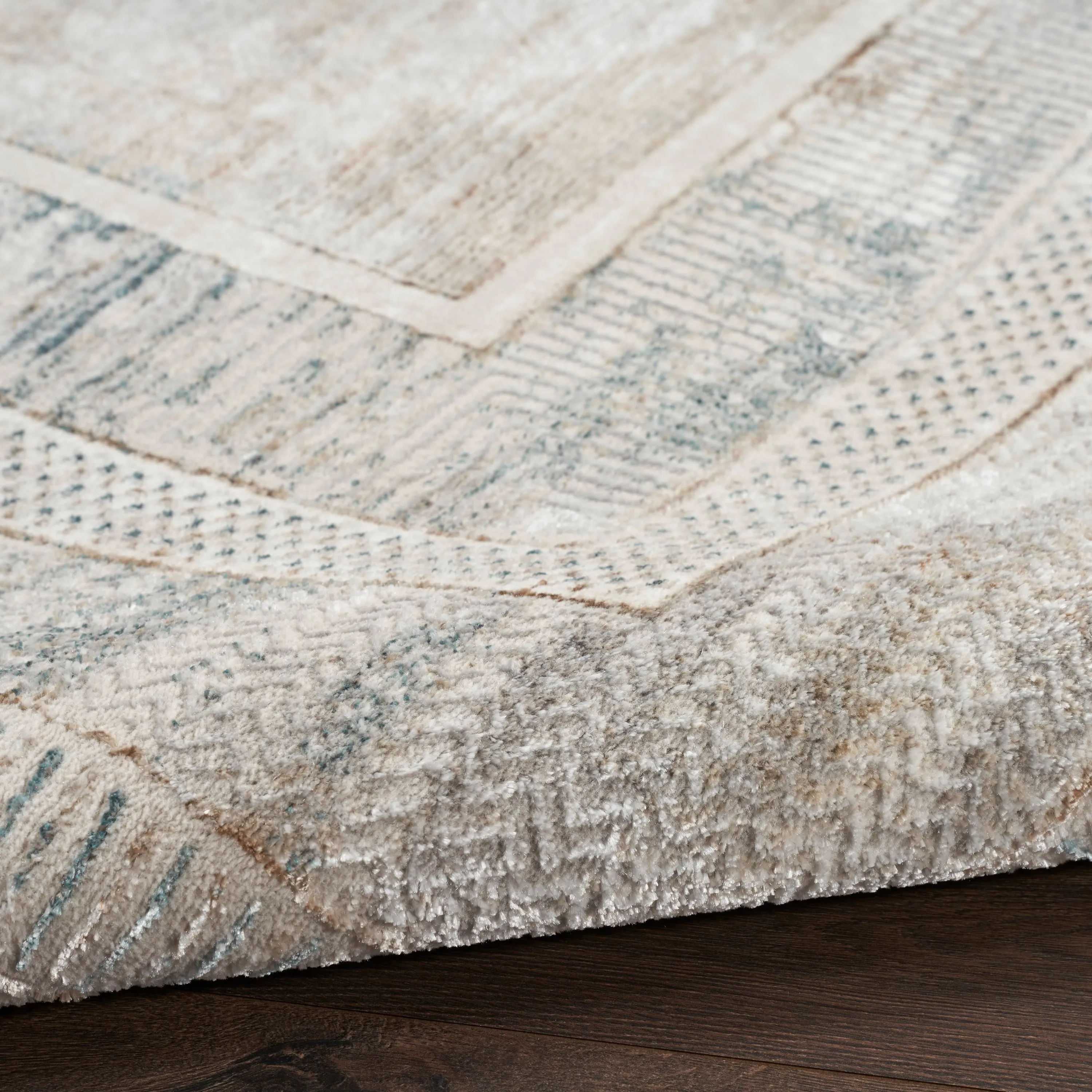 Nourison Glam Indoor Geometric Area Rug