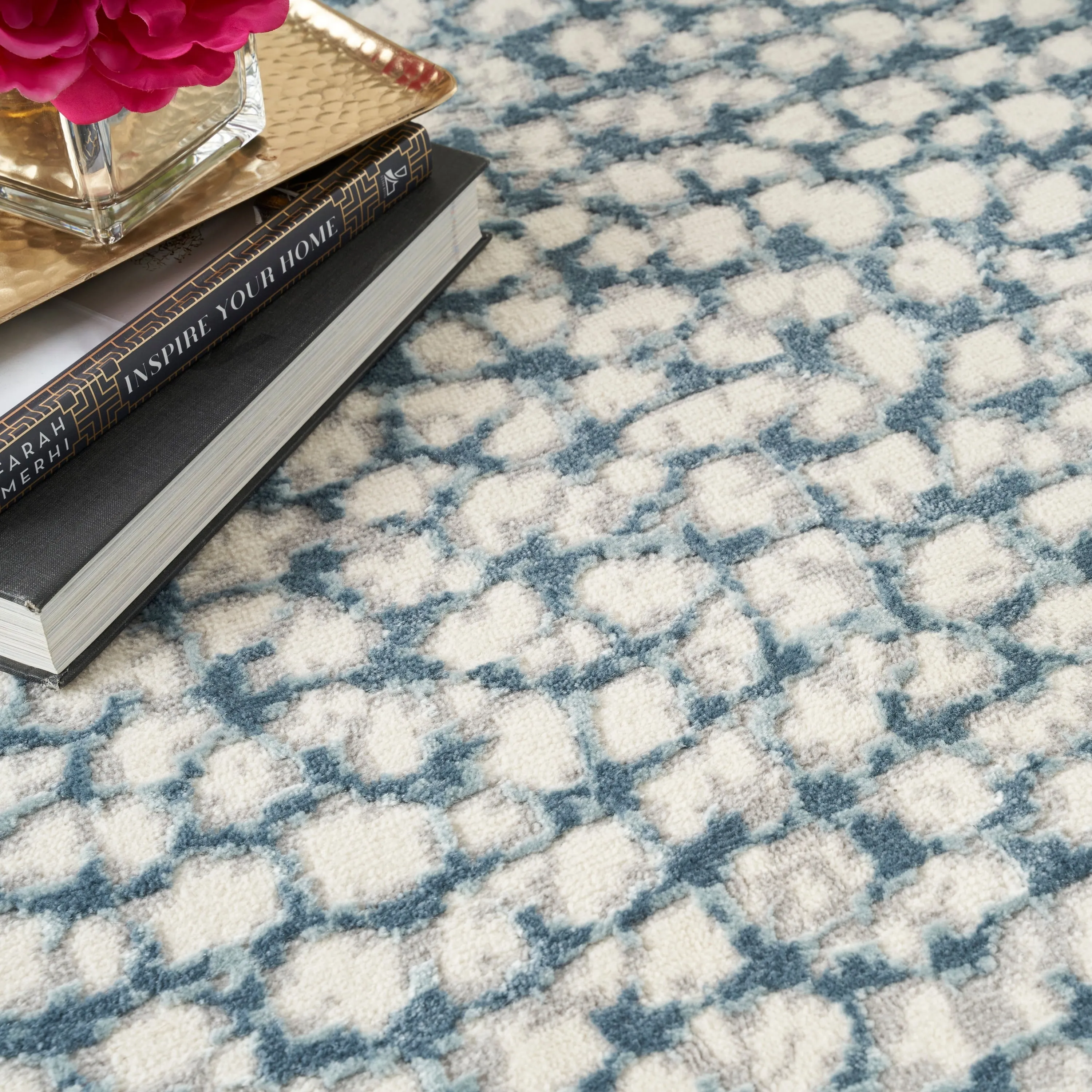 Nourison Joli Modern Abstract Pebble Area Rug