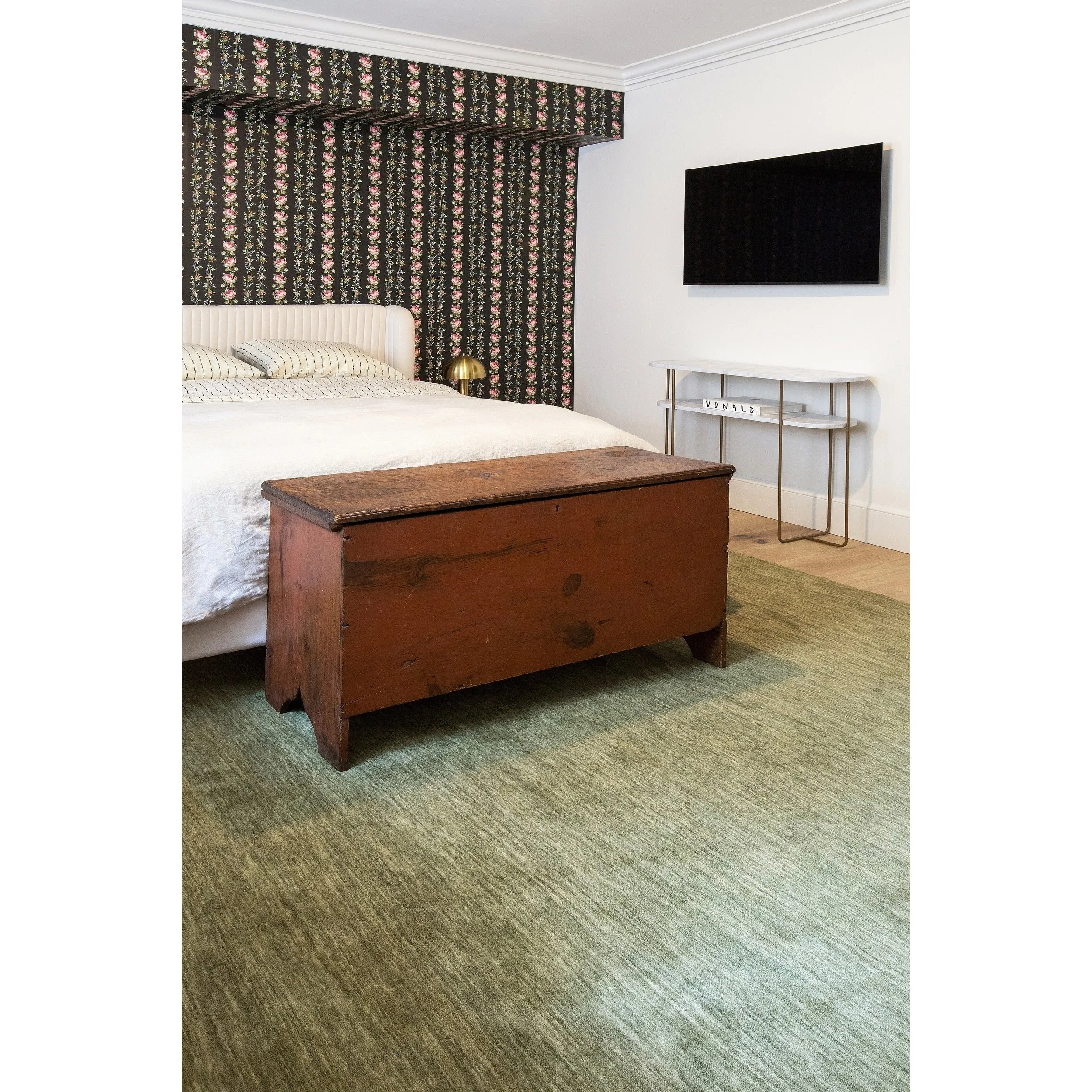 Novogratz by Momeni Wool Hand Loomed Area Rug