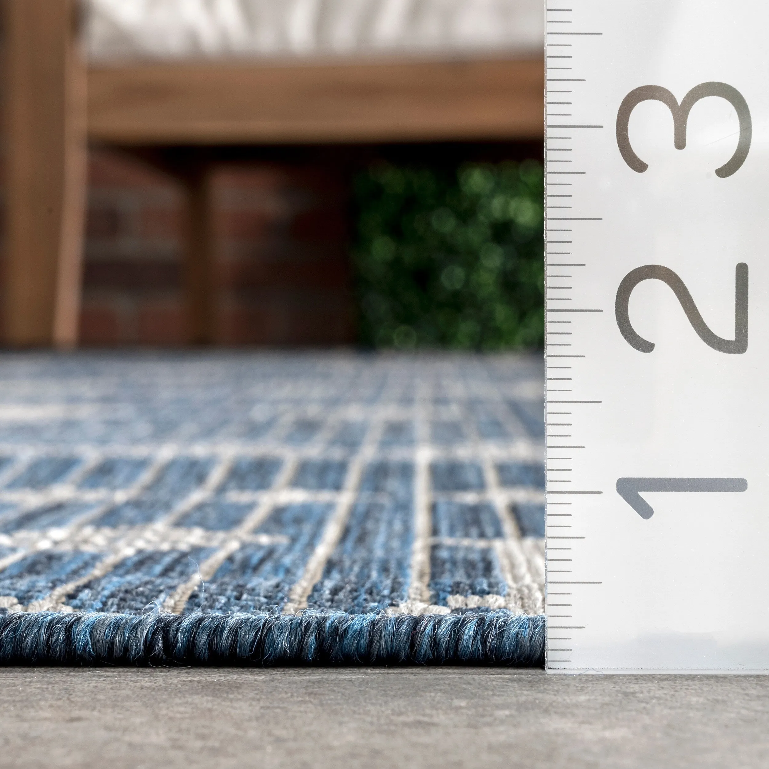 Nuloom Alexandra Aztec Indoor/Outdoor Area Rug