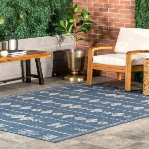 Nuloom Alexandra Aztec Indoor/Outdoor Area Rug