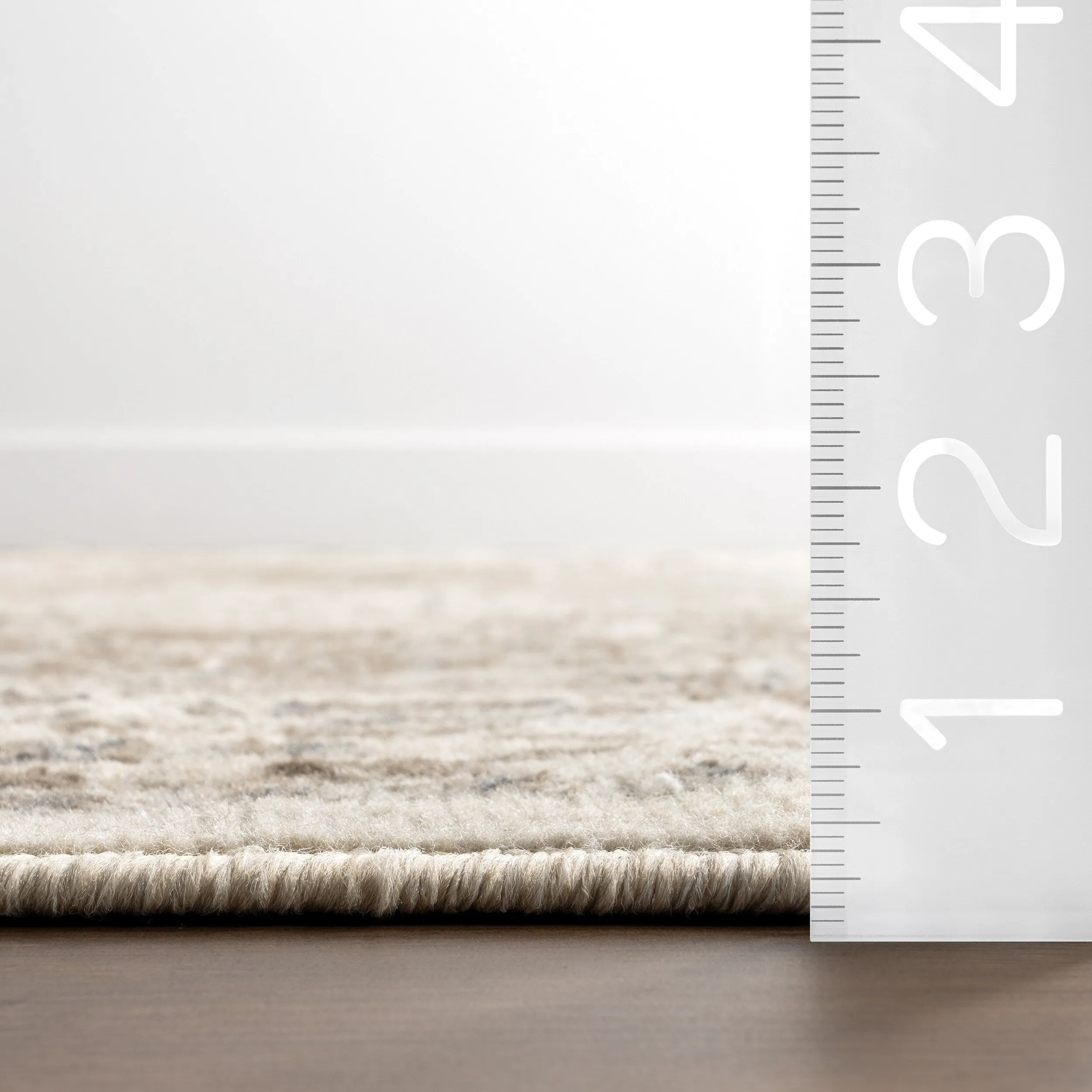 Nuloom Becca Traditional Tiled Area Rug