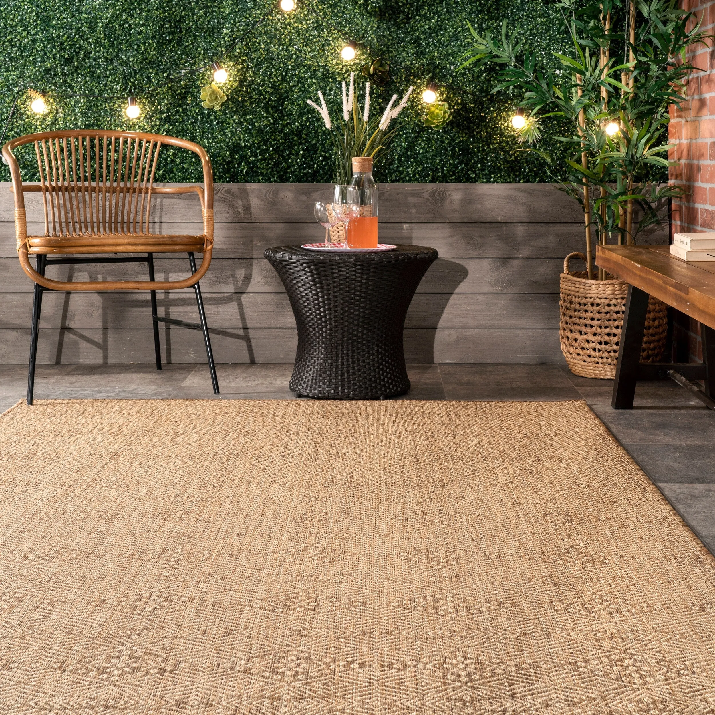 Nuloom Chandler Geometric Indoor/Outdoor Area Rug