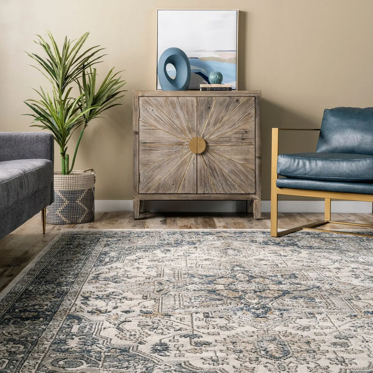 Nuloom Darcie Traditional Medallion Area Rug